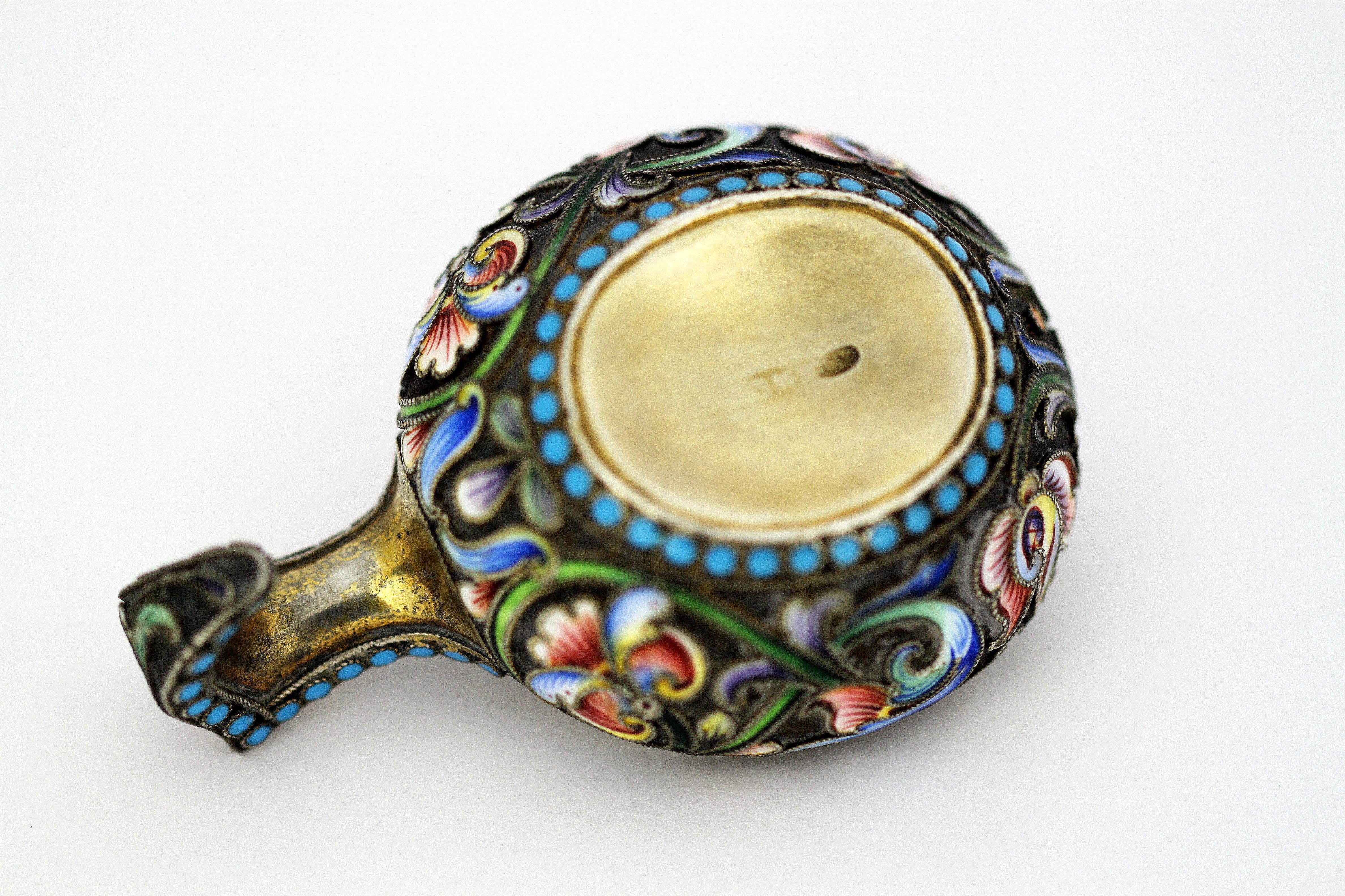 Russian Silver-Gilt & Cloisonné Enamel Miniature Kovsh, Moscow, circa 1896 5