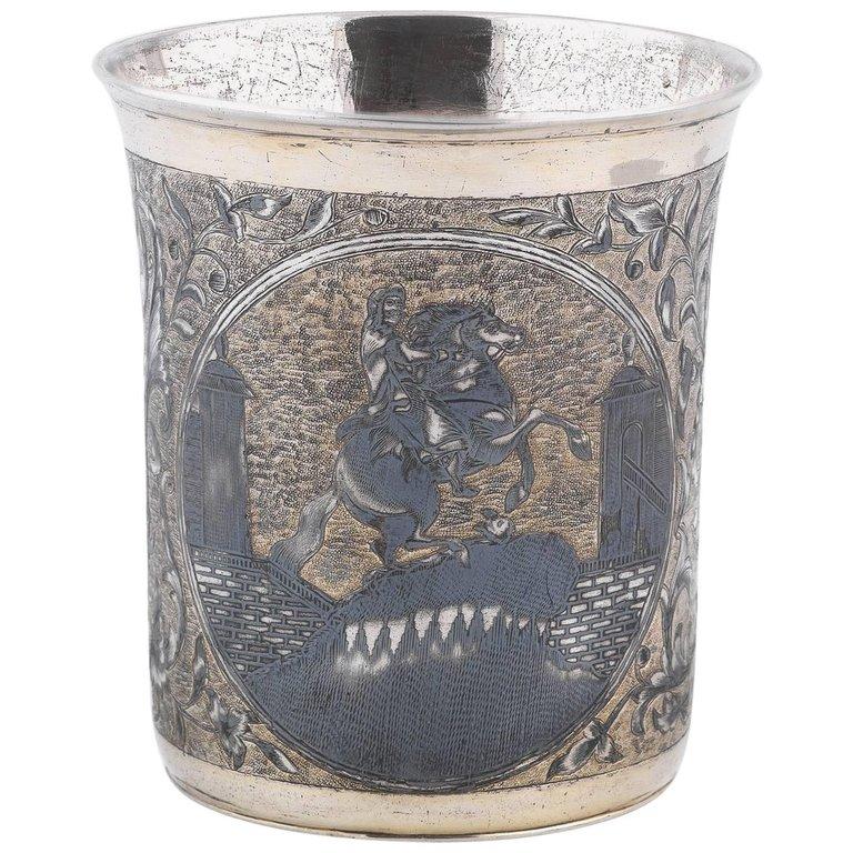 Antique Russian Silver Gilt Niello Beaker In Excellent Condition In Firenze, IT