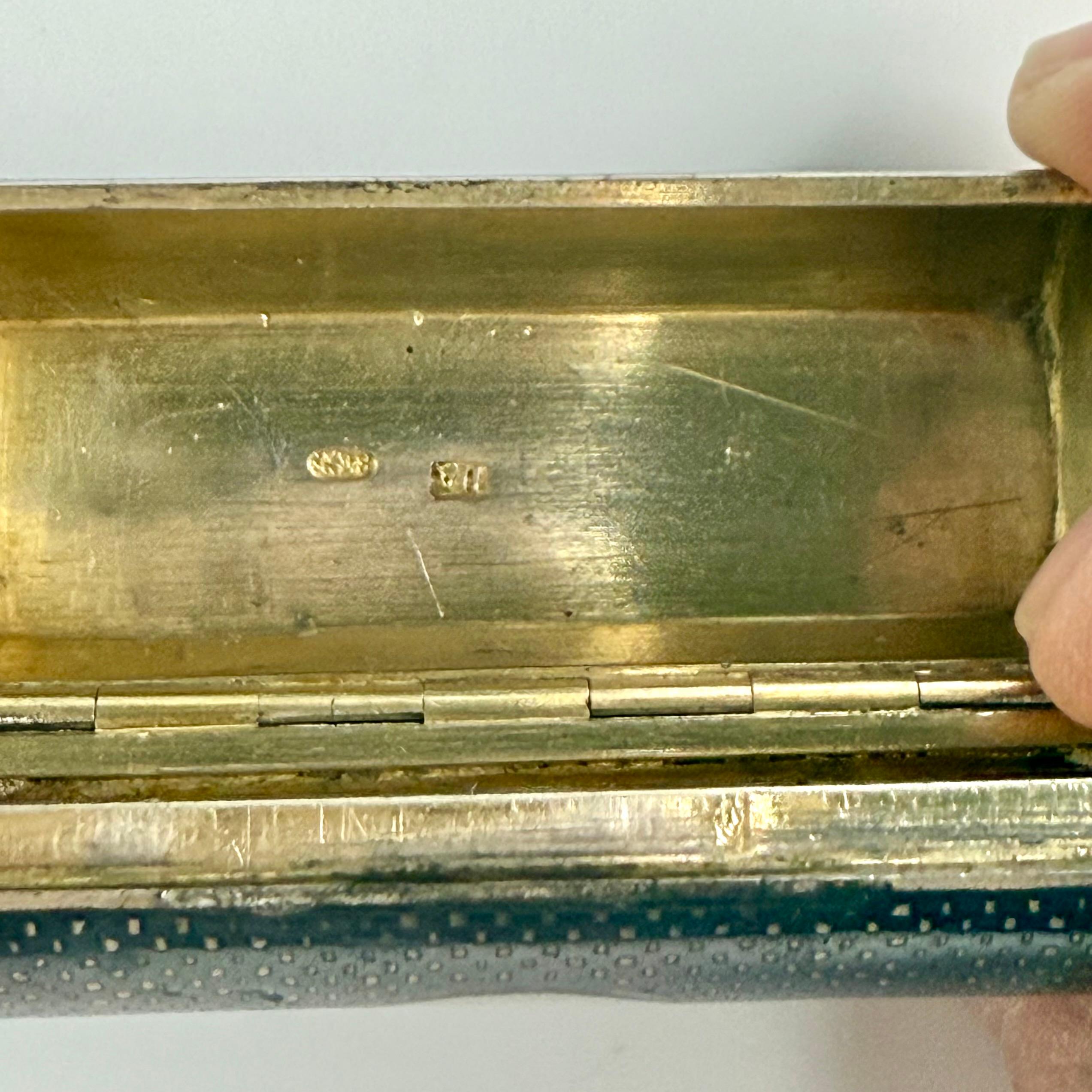 Antigua caja de cerillas rusa de plata con diseño de lunares Niello Circa siglo XIX en venta 6