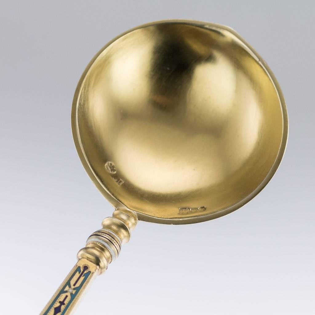 Antique Russian Solid Silver and Enamel Caviar Spoon, Khlebnikov, circa 1878 In Excellent Condition In Royal Tunbridge Wells, Kent