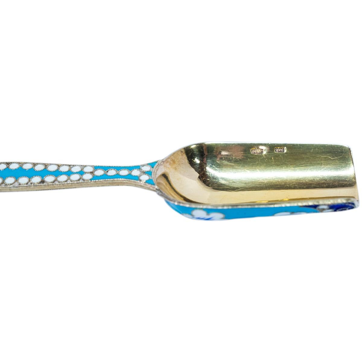 Antique Russian Soviet Era Silver Gilt Cloisonne Enamel Tea Caddy Spoon Moscow In Good Condition For Sale In Portland, OR