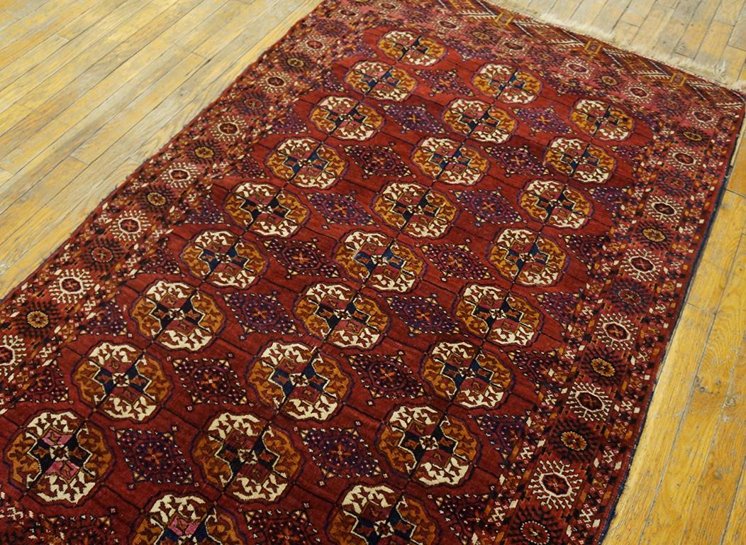 Antique Russian Tekke Turkman Rug from 1920s In Good Condition For Sale In New York, NY