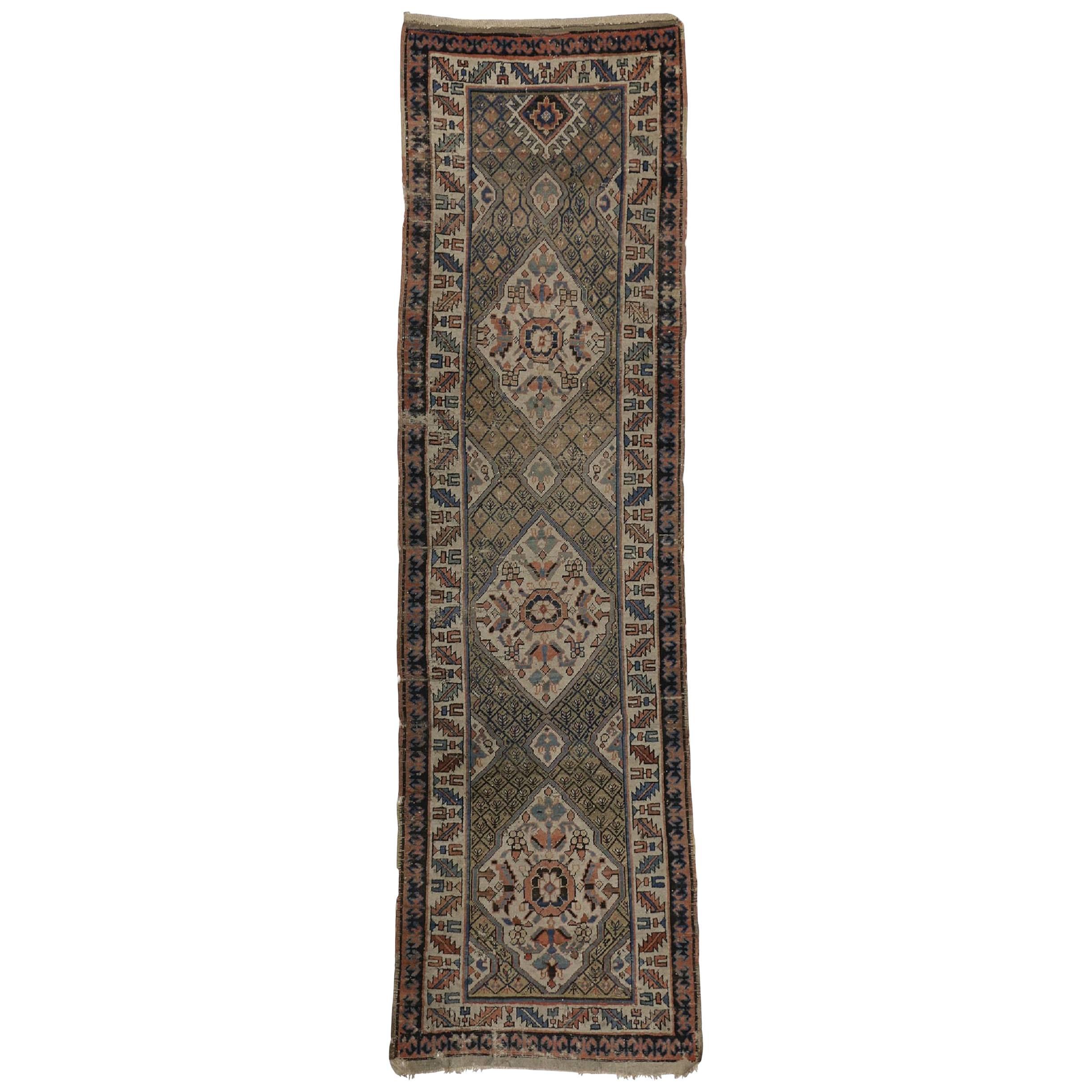 Tapis Kazak tribal russe ancien vieilli, tapis de couloir caucasien de couloir