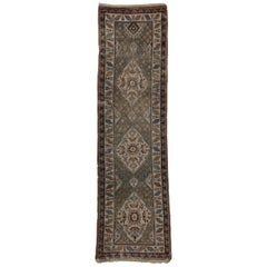 Tapis Kazak tribal russe ancien vieilli, tapis de couloir caucasien de couloir