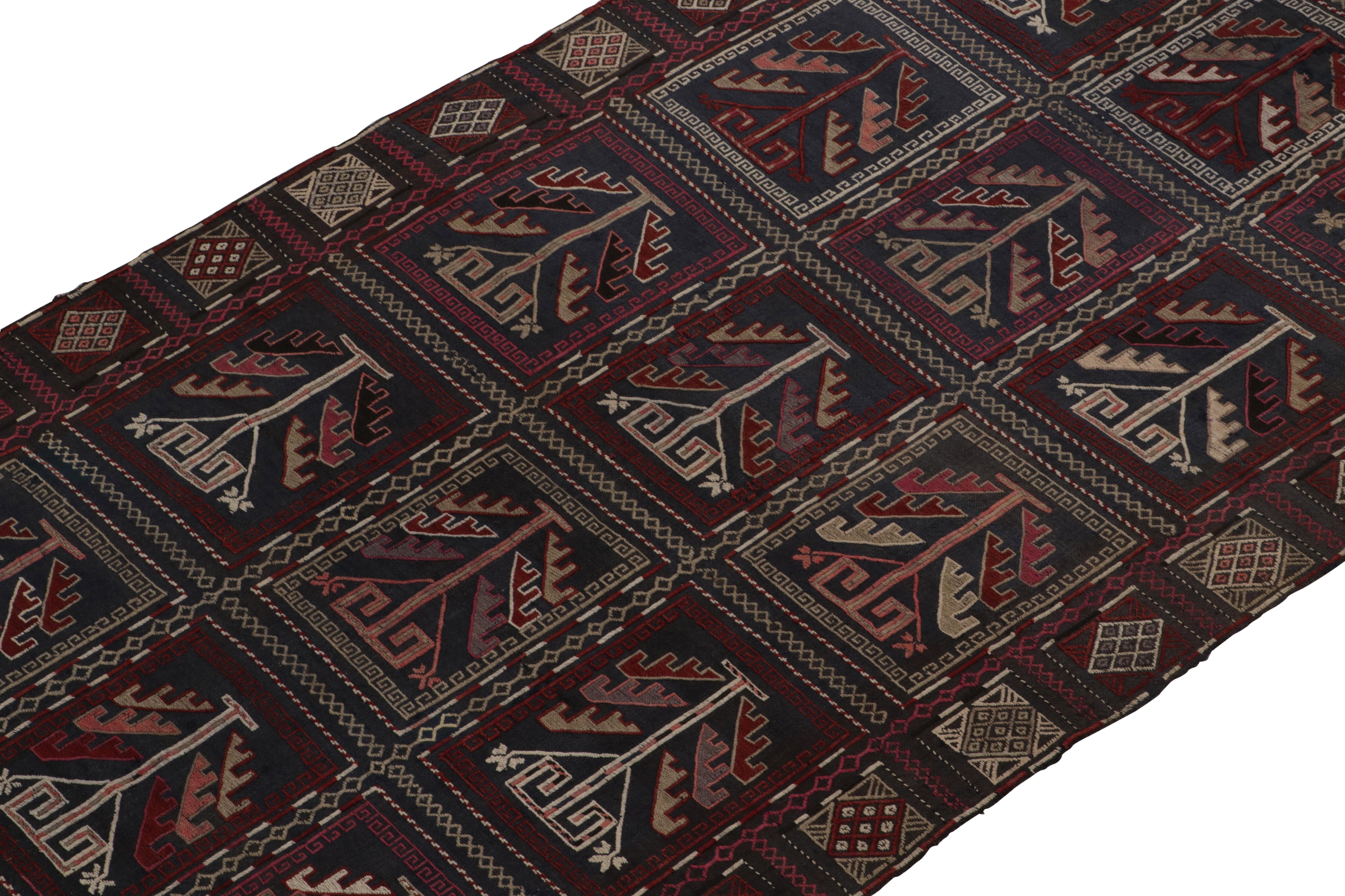 Antiker russischer Kelim-Teppich in Blau mit geometrischem Muster von Teppich & Kelim (Handgeknüpft) im Angebot