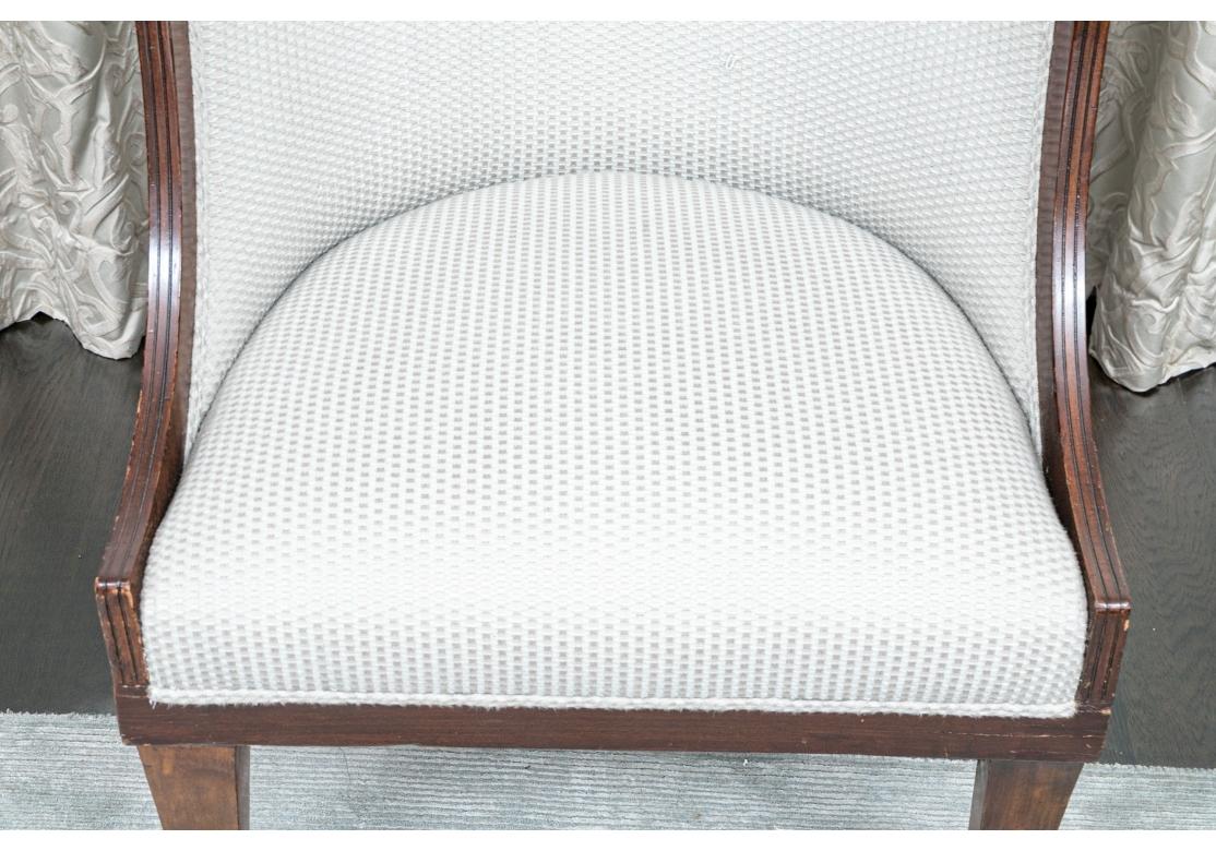 Fauteuil russe ancien tapissé, vers 1890 Abîmé - En vente à Bridgeport, CT
