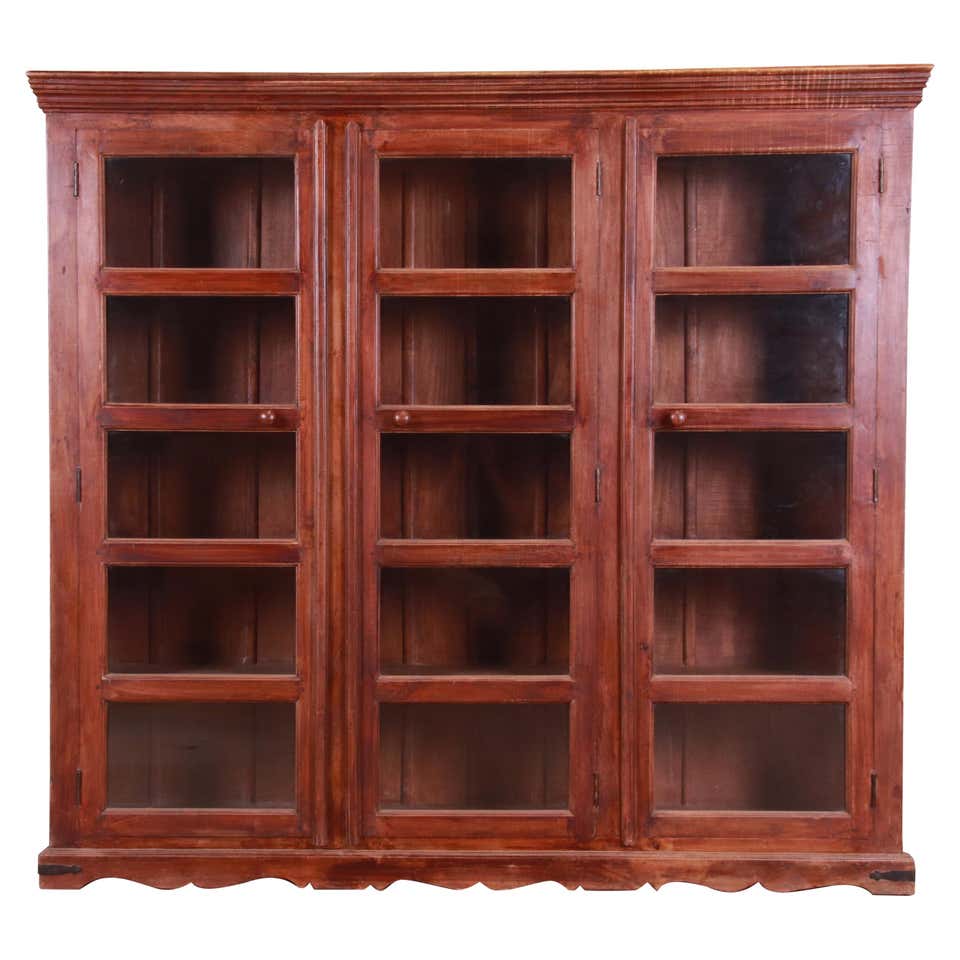 Rustic Farmhouse Style Whitewashed Bookcase For Sale at 1stDibs