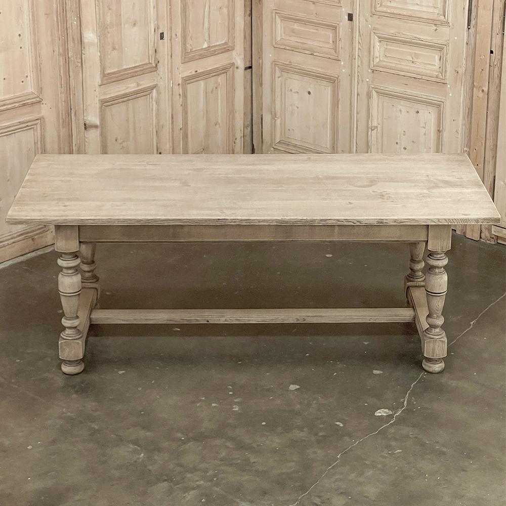 Antique Rustic Country French Farm Table ~ Dining Table in Stripped Oak For Sale 1