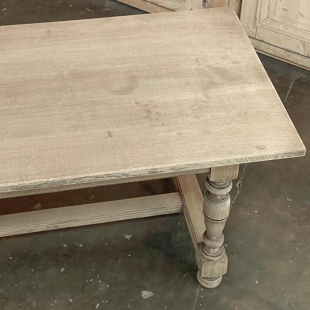 Chêne Table de ferme française rustique et ancienne ~ Table de salle à manger en chêne rayé en vente