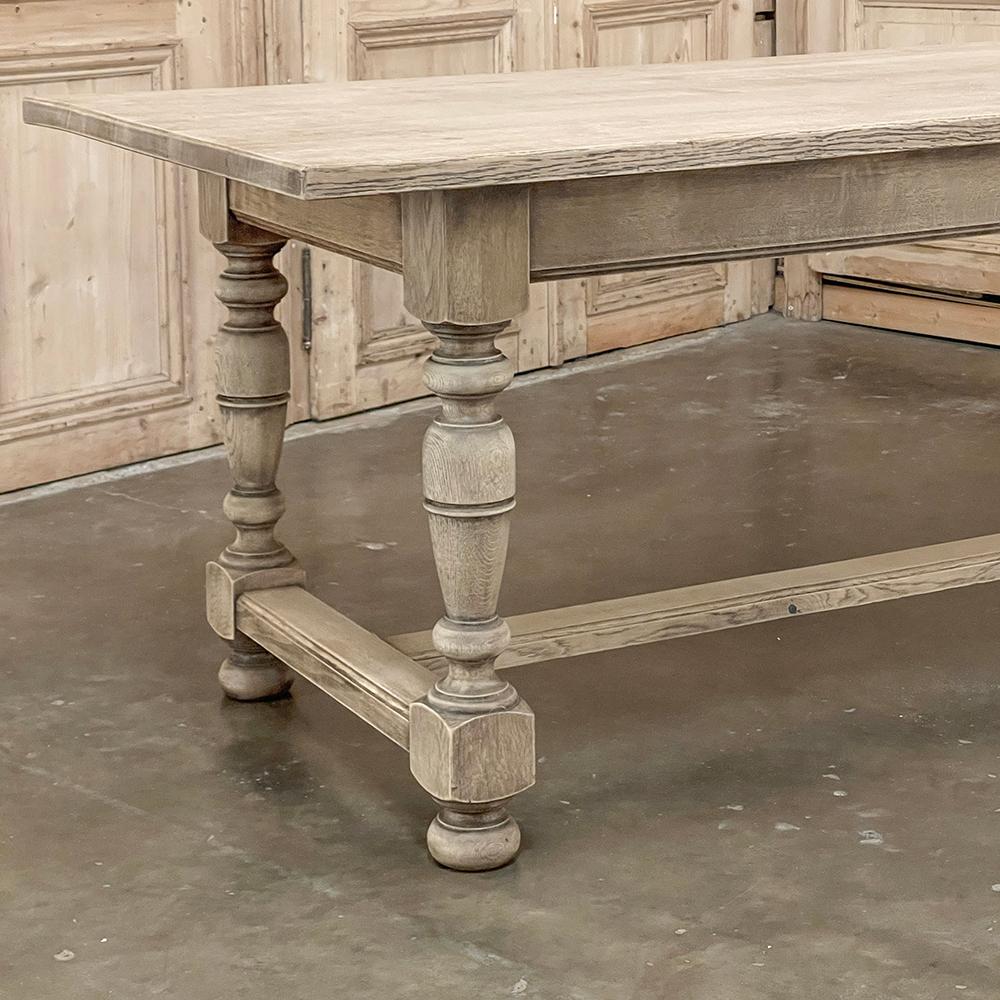 Antique Rustic Country French Farm Table ~ Dining Table in Stripped Oak For Sale 4