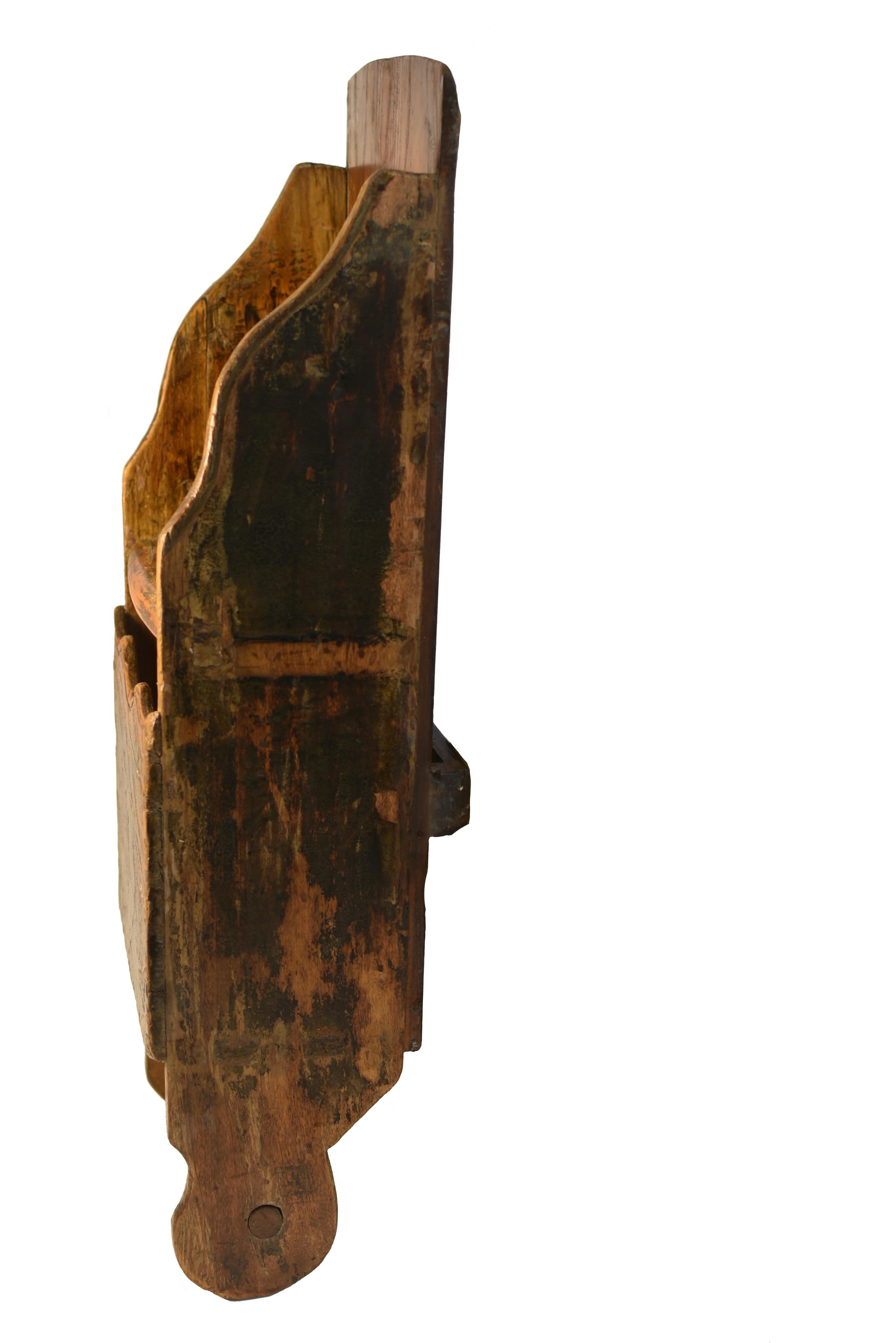 Antique Rustic Country Utensil and Towel Holder For Sale 1