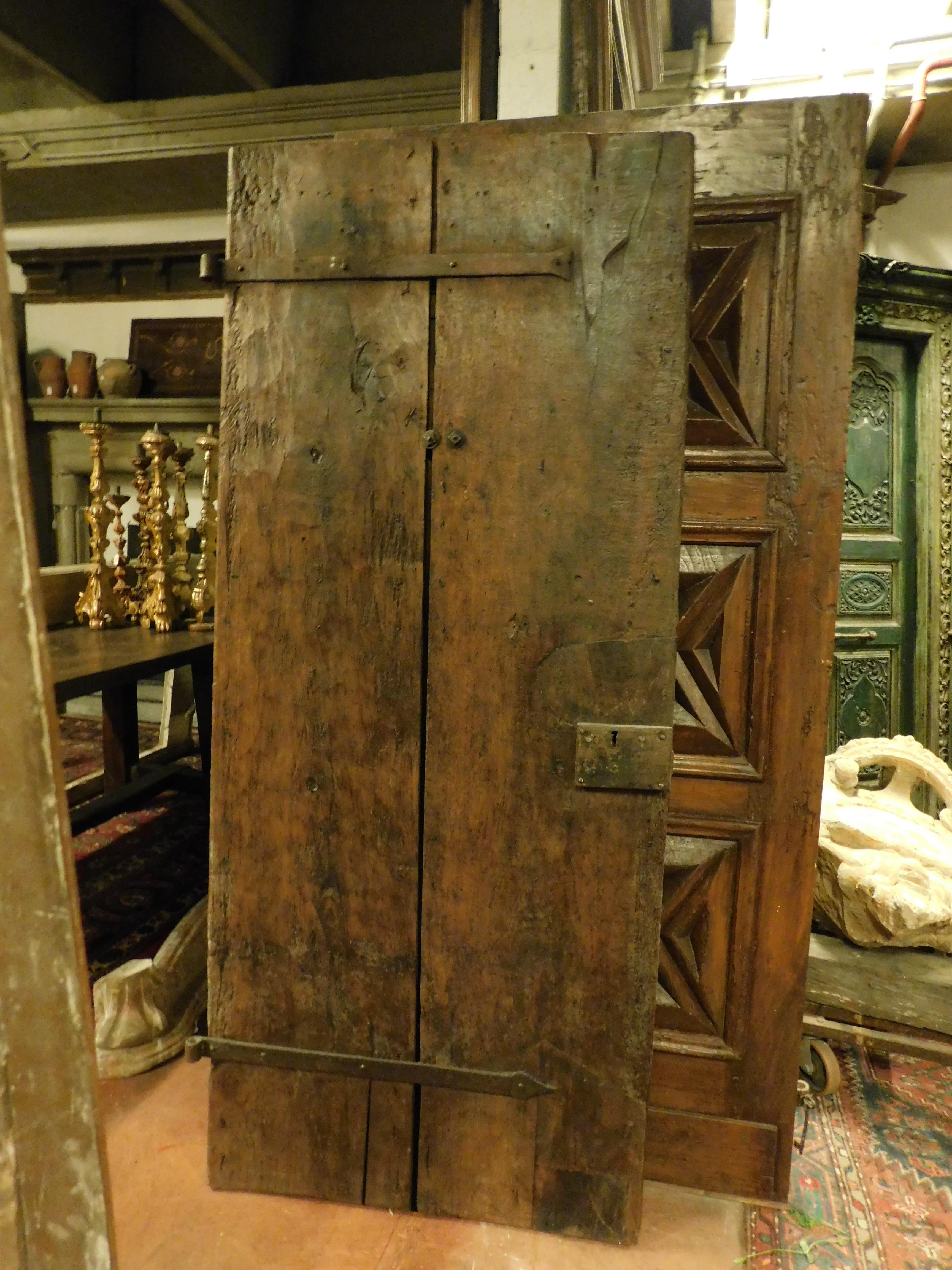 Antique Rustic Entrance Door with Nails and Milling, Brown Walnut, 1700 Italy 3
