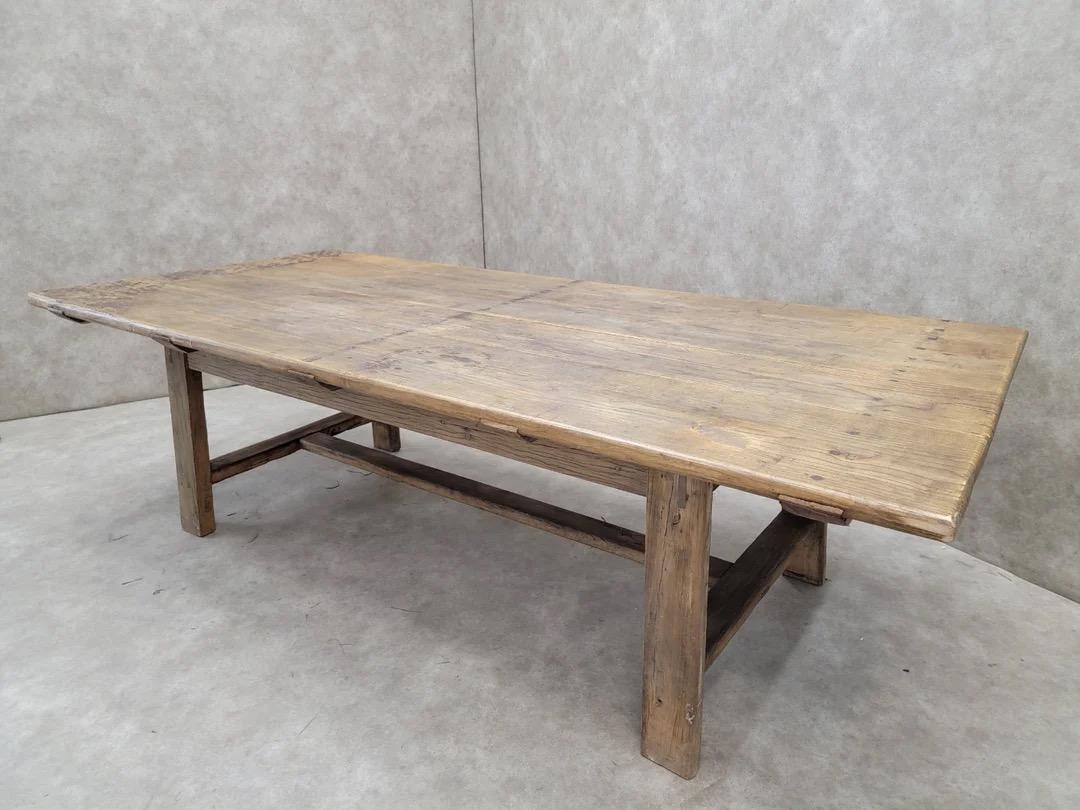 Antique Rustic Farm House Style Shanxi Provenance Elmwood Dining Table

The Antique Rustic Farm House Style Shanxi Provenance Elmwood Dining Table embodies timeless elegance and craftsmanship, making it a perfect centerpiece for any dining space.