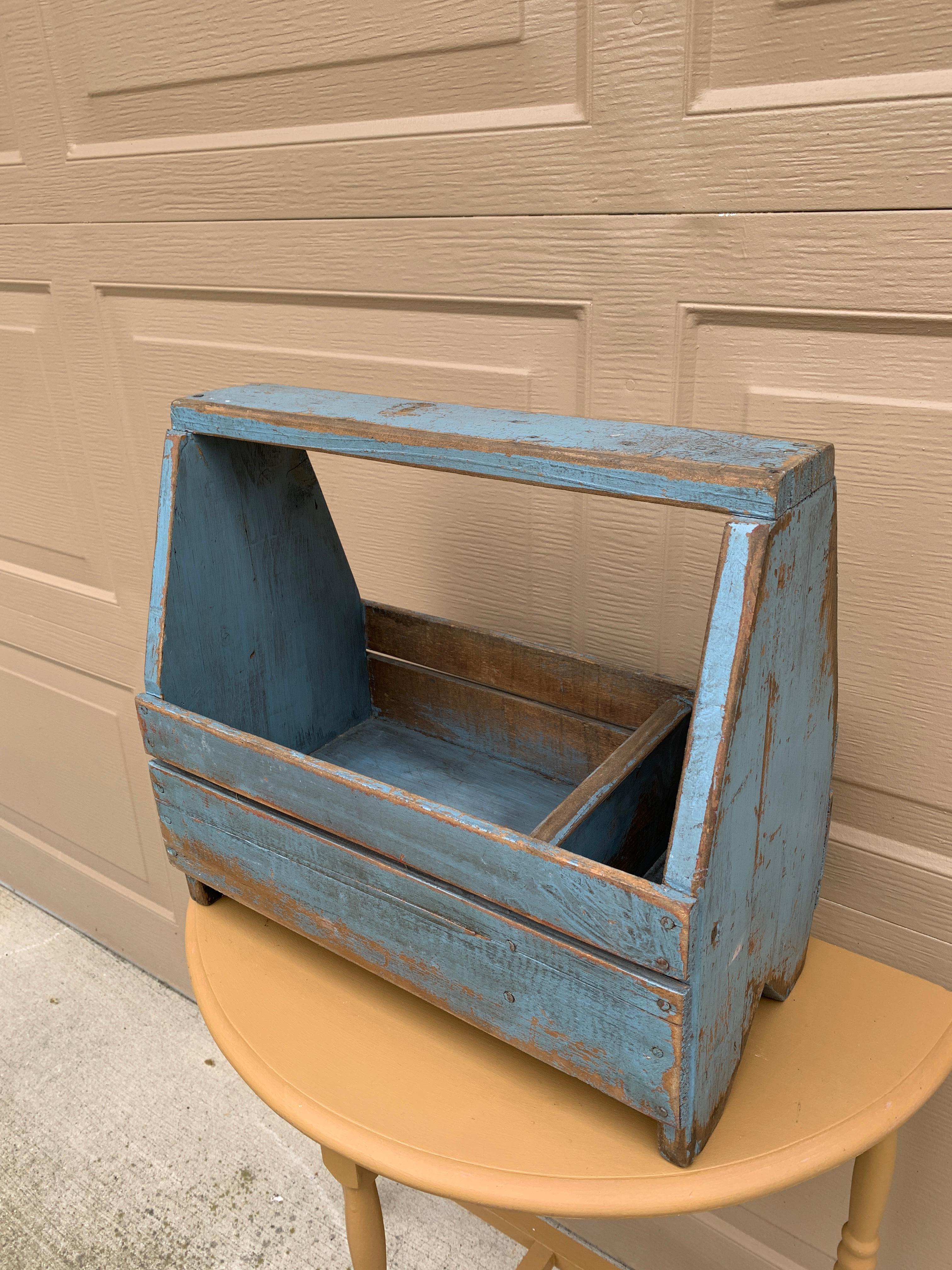 Antique Rustic Farmhouse Blue Wooden Trug or Tool Box In Good Condition For Sale In Elkhart, IN