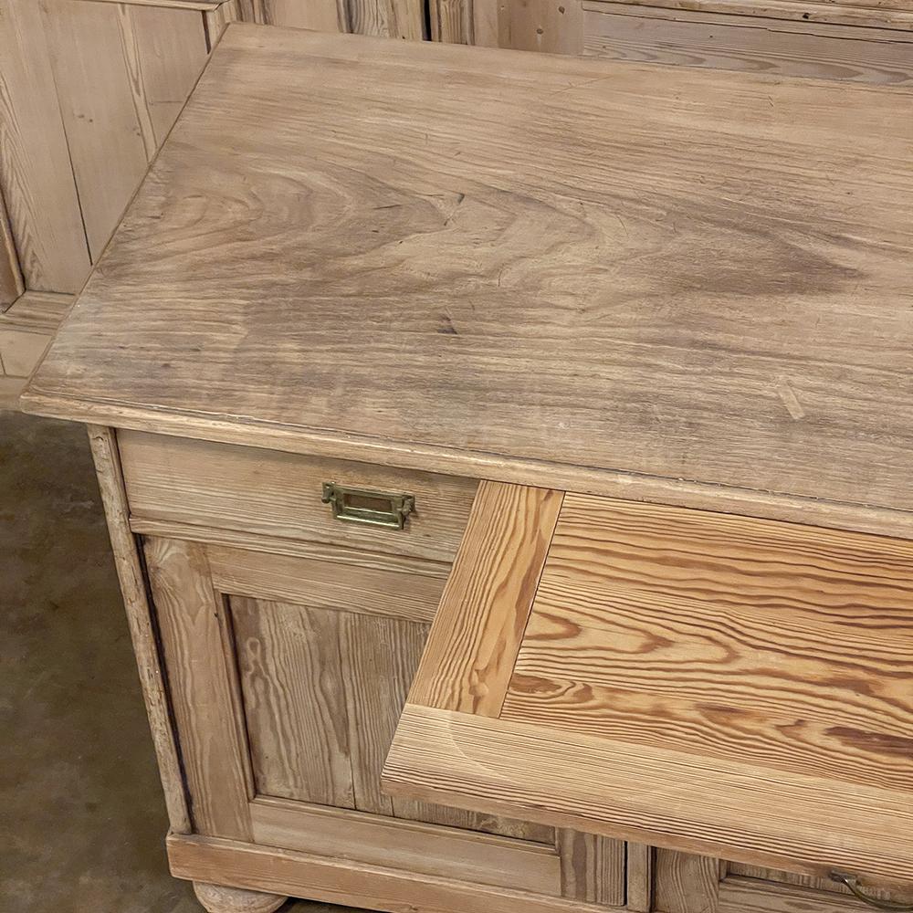 Antique Rustic French Buffet ~ Credenza in Stripped Pine In Good Condition In Dallas, TX