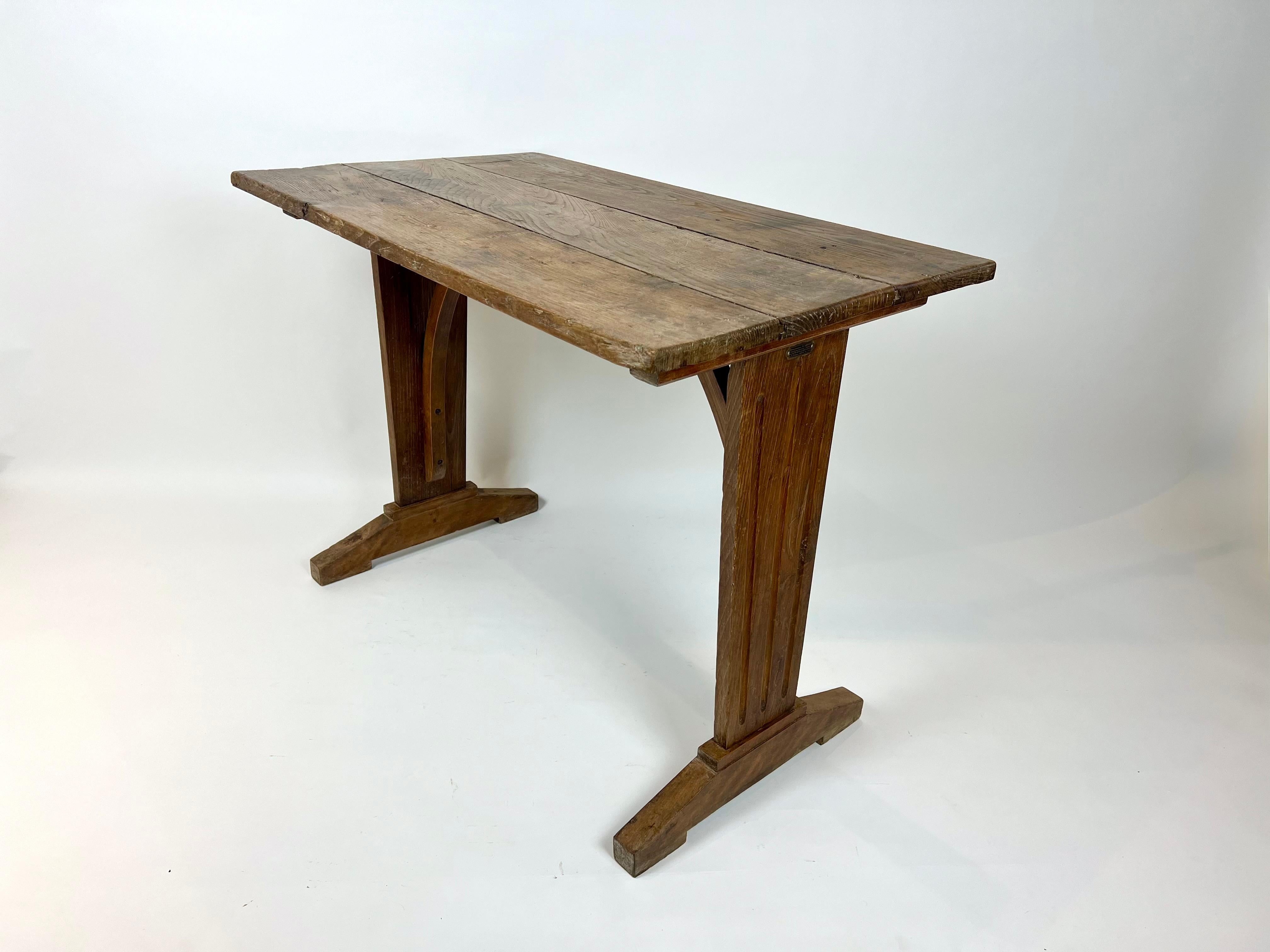 Antico tavolo rustico francese, fine XIX secolo in vendita 4