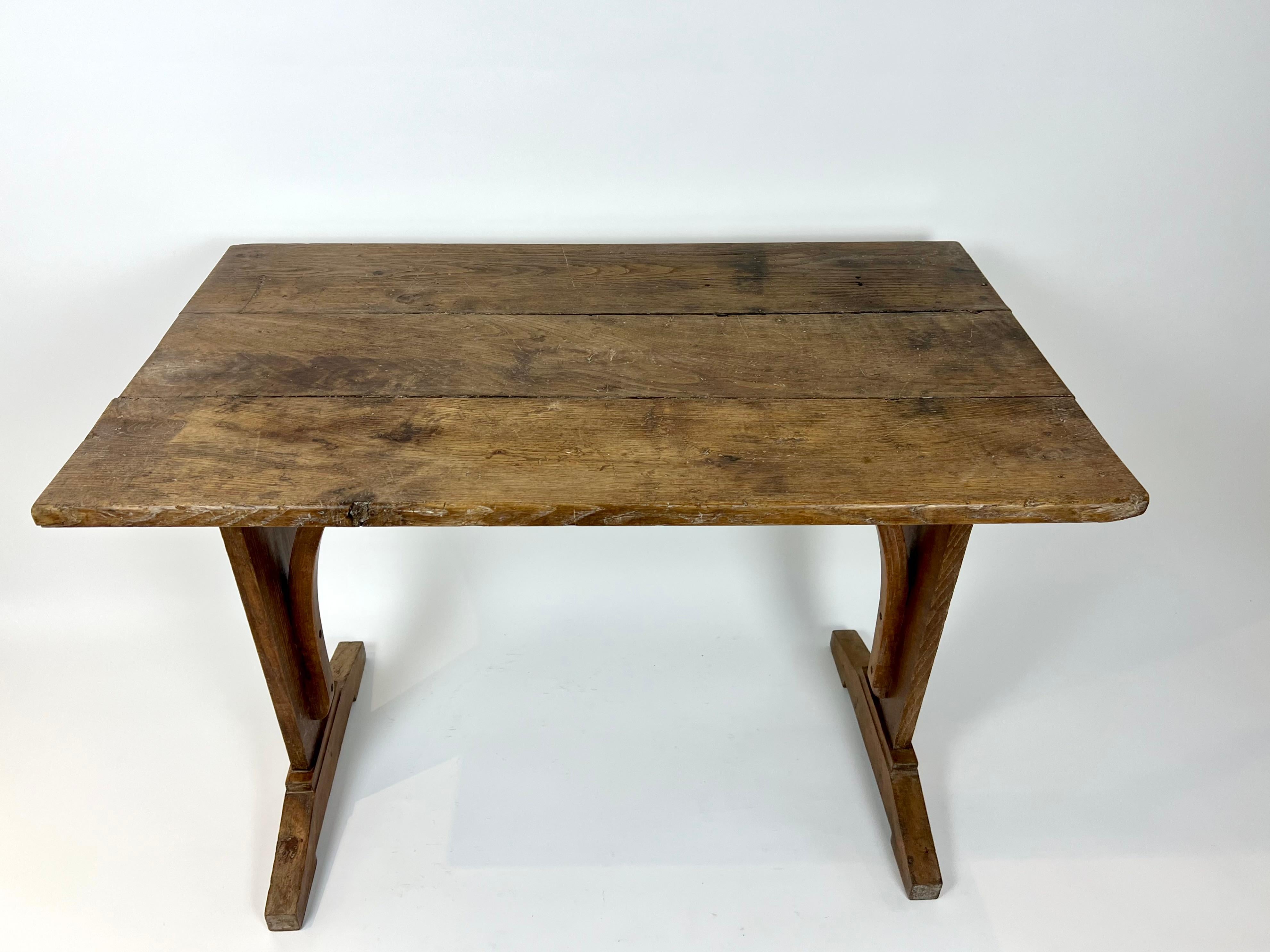 Antico tavolo rustico francese, fine XIX secolo in vendita 6