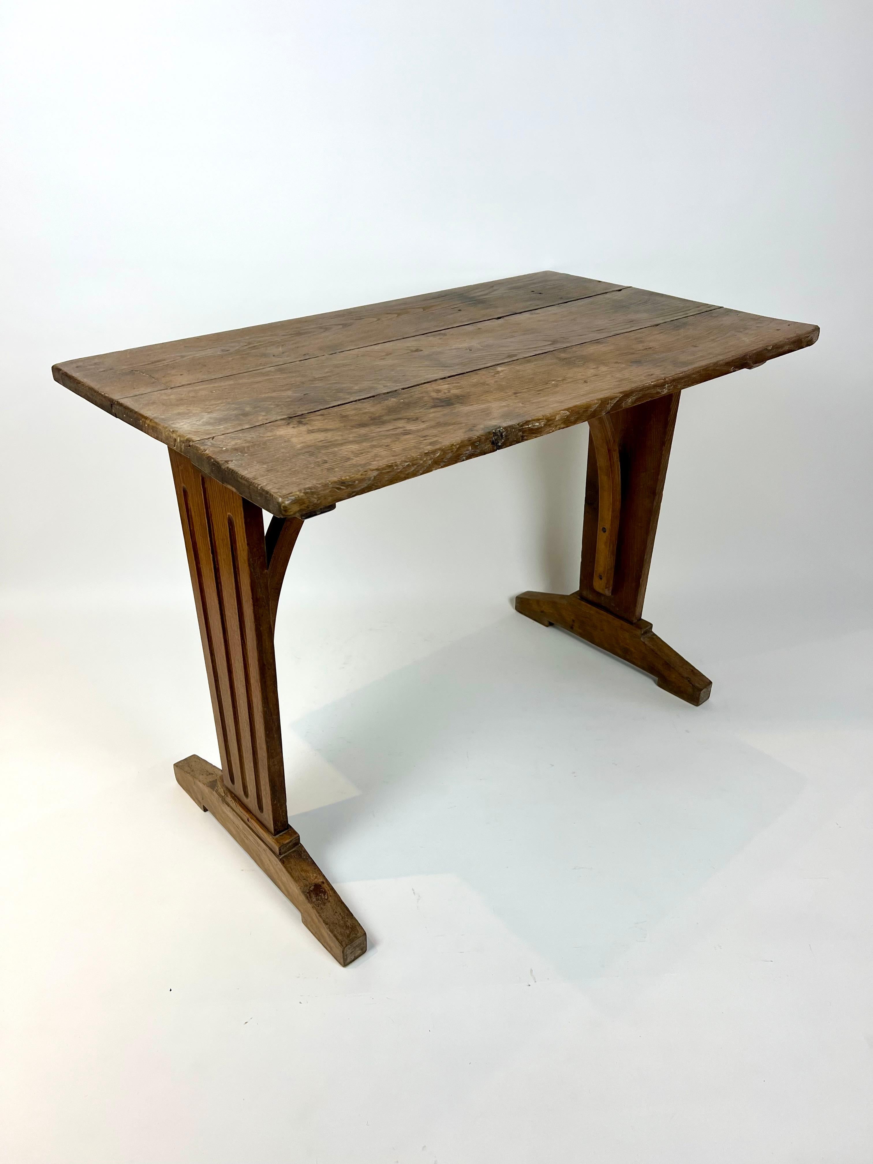 Antico tavolo rustico francese, fine XIX secolo in vendita 7