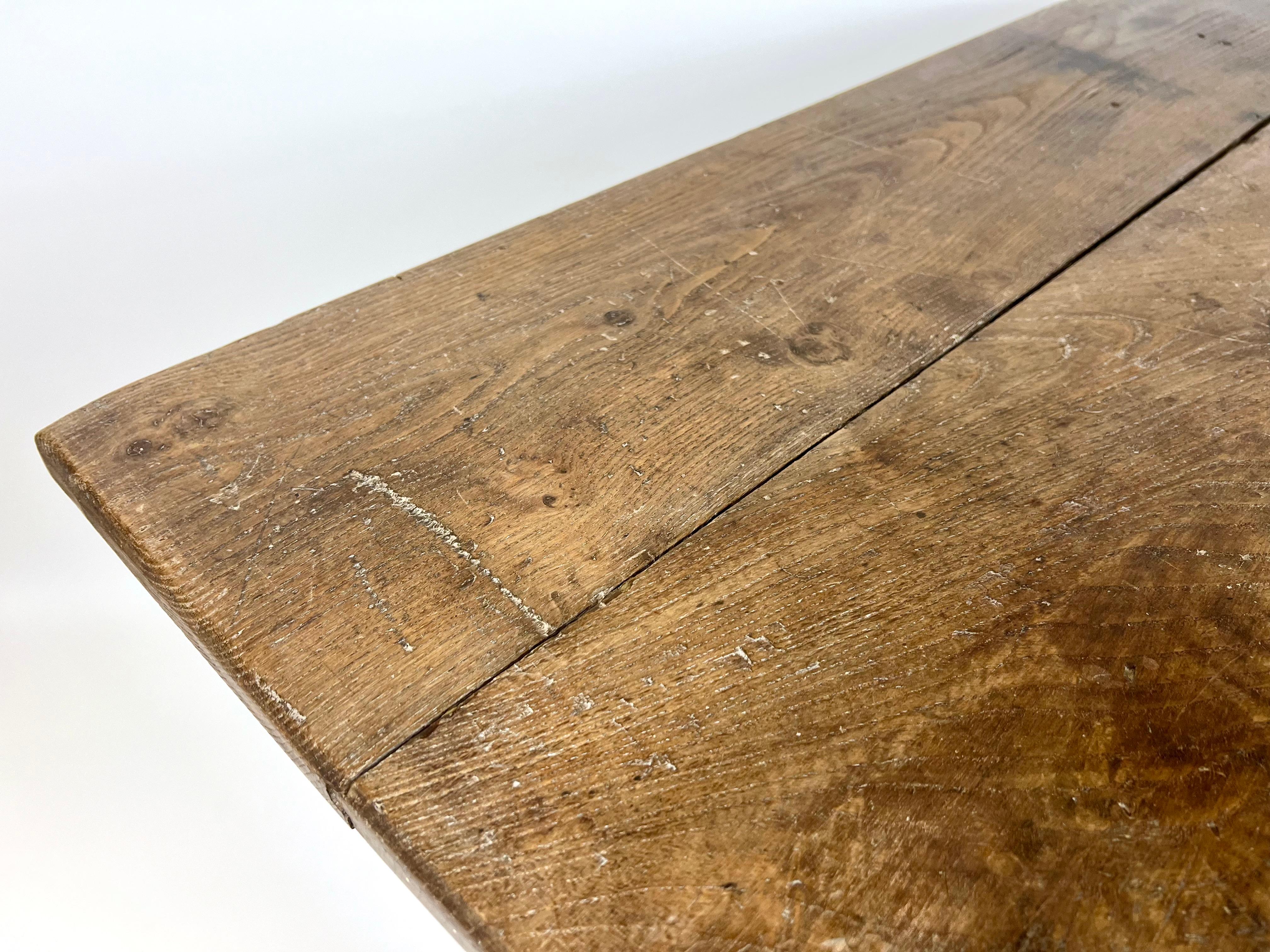 Antico tavolo rustico francese, fine XIX secolo in vendita 9