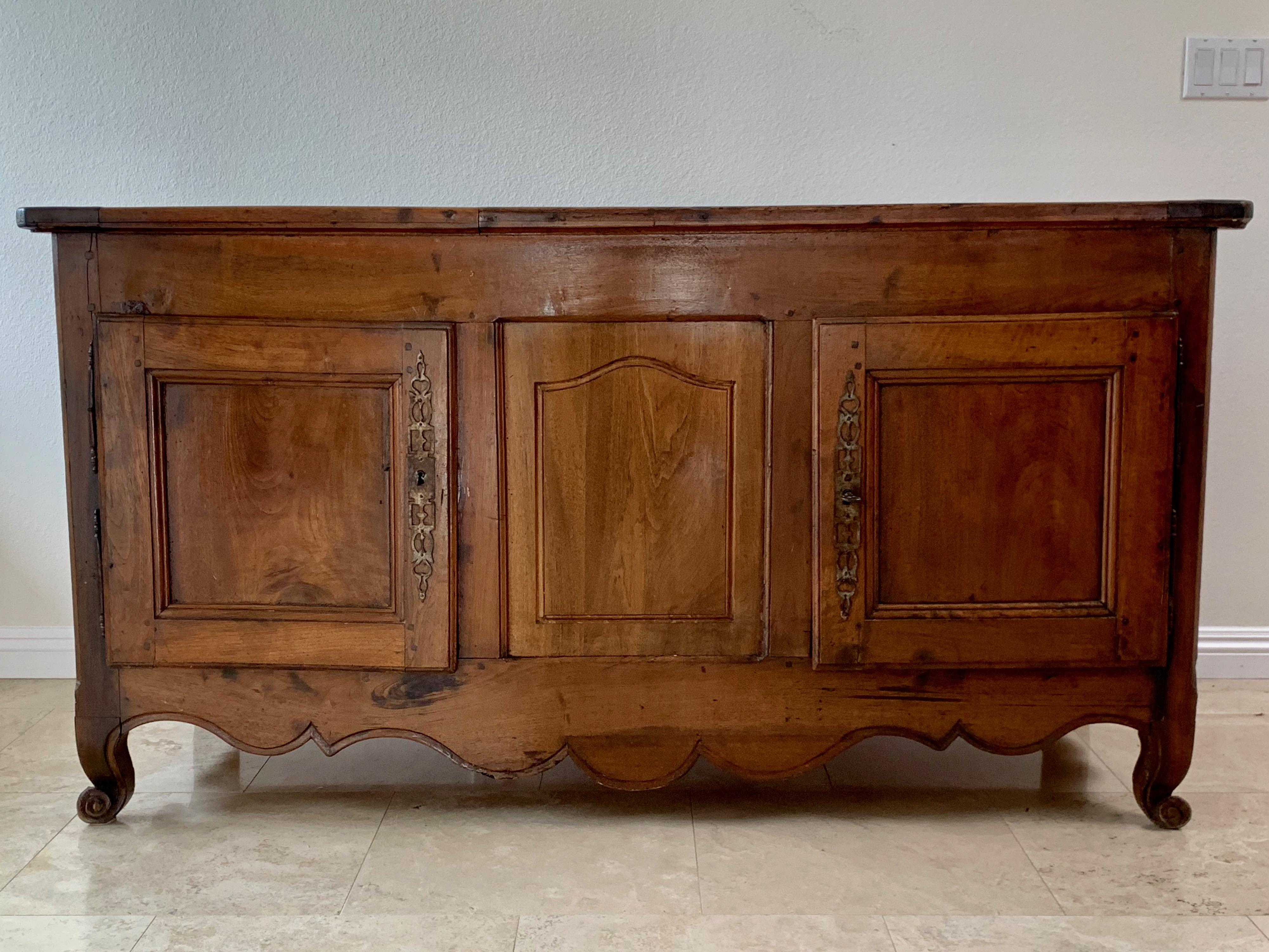 Solid walnut. 18th century country French buffet.