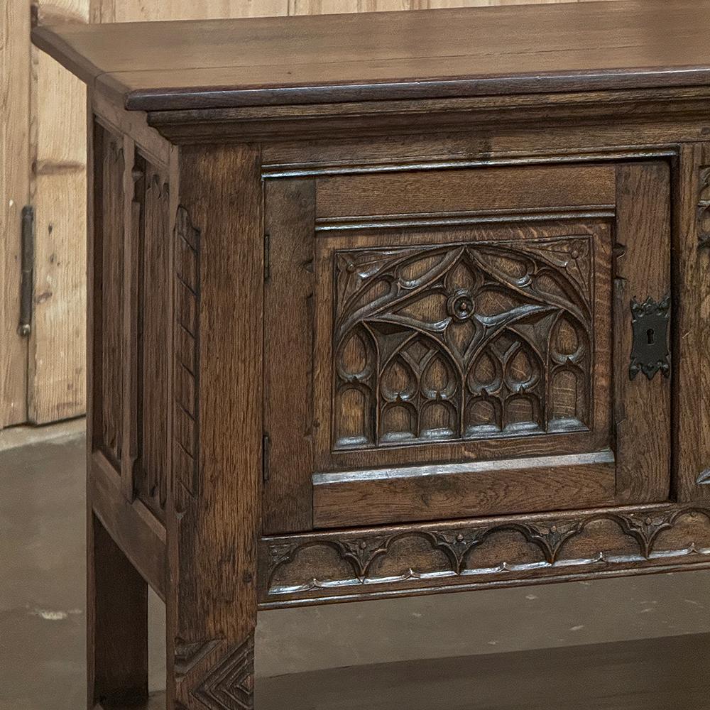 Ancienne console gothique rustique ~ meuble de rangement surélevé en vente 3