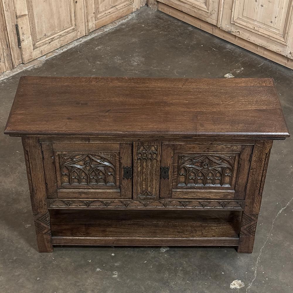 Acier Ancienne console gothique rustique ~ meuble de rangement surélevé en vente