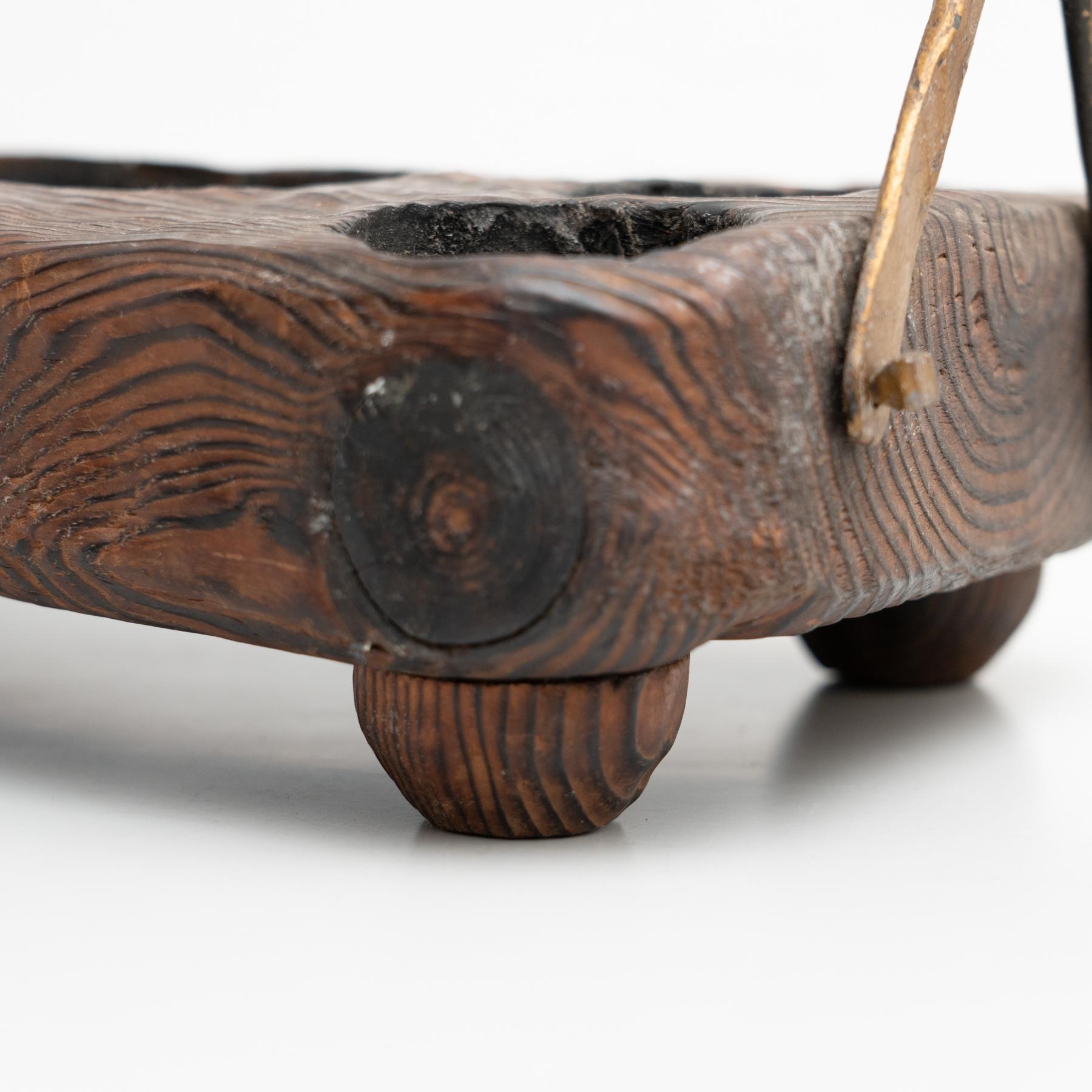 Antique Rustic Guited Iron and Wooden Tray, circa 1950 7