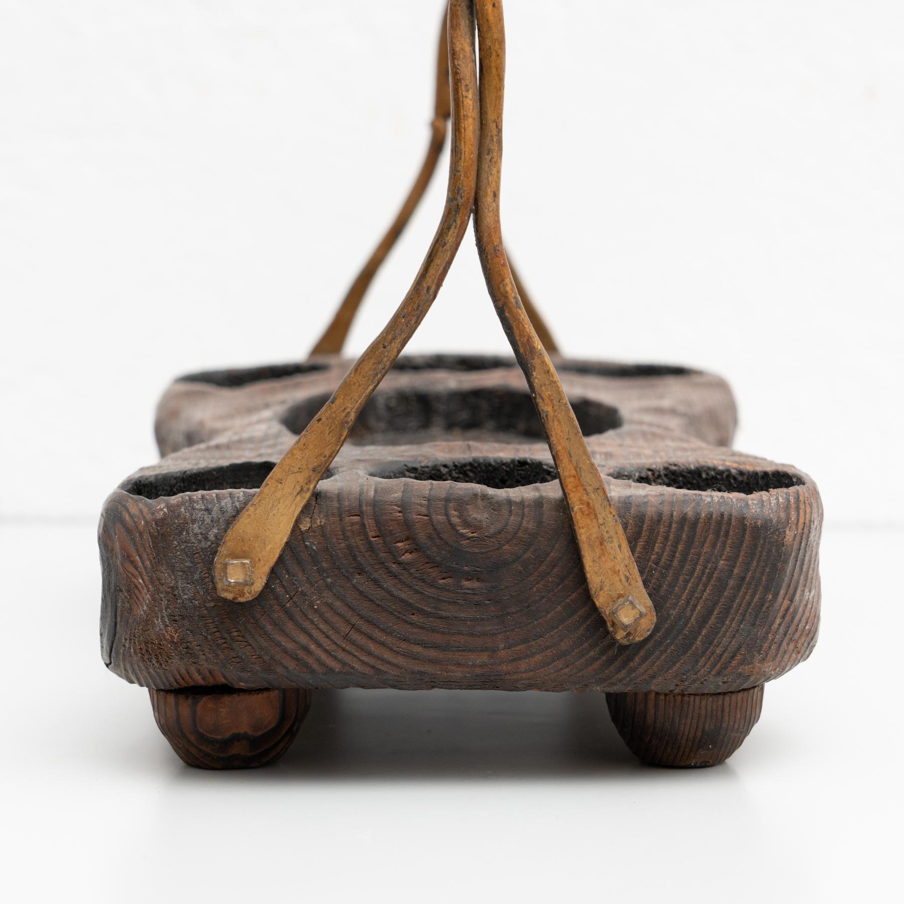 Antique Rustic Guited Iron and Wooden Tray, circa 1950 8