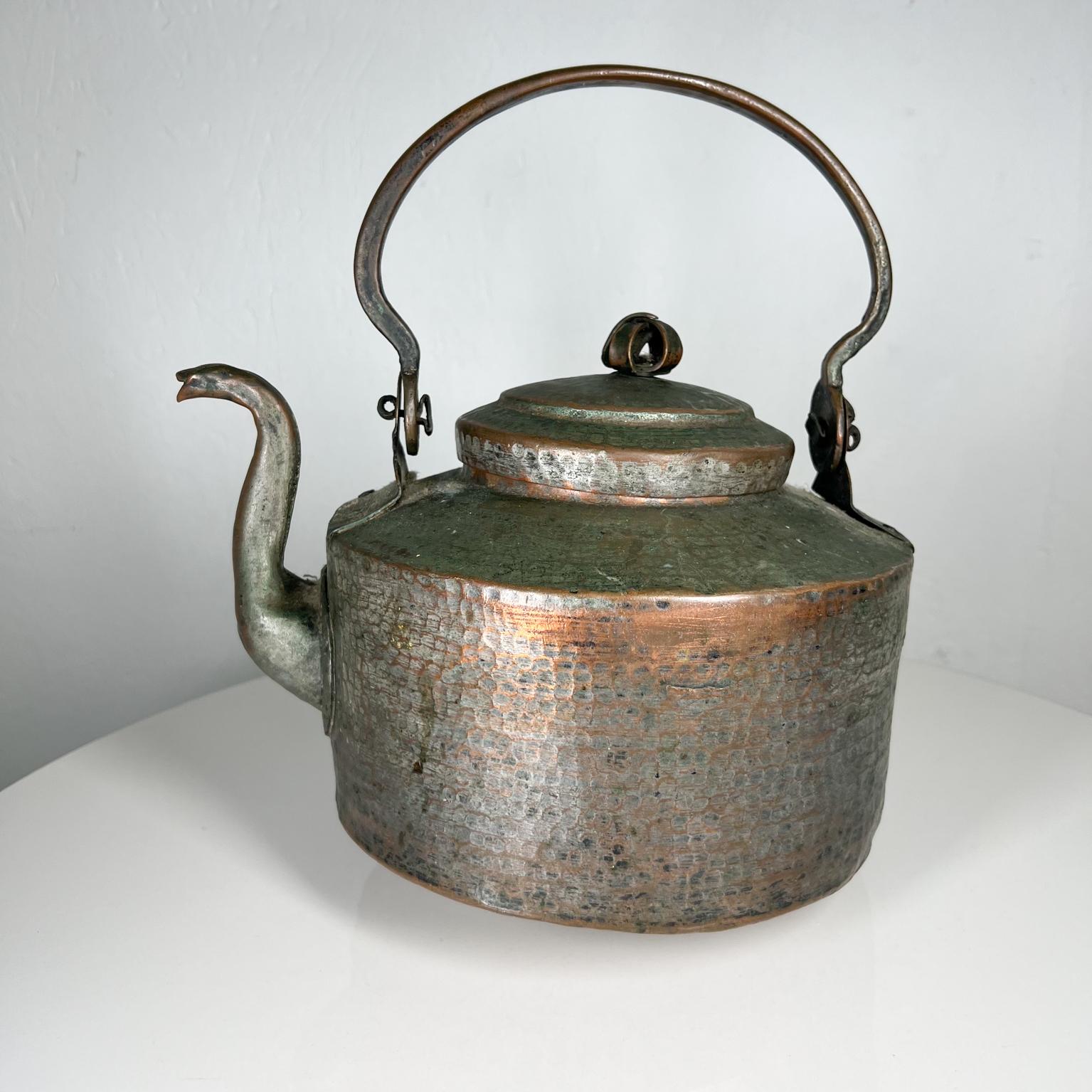 Antique Rustic Hammered Copper Tea Kettle with Flair For Sale 3