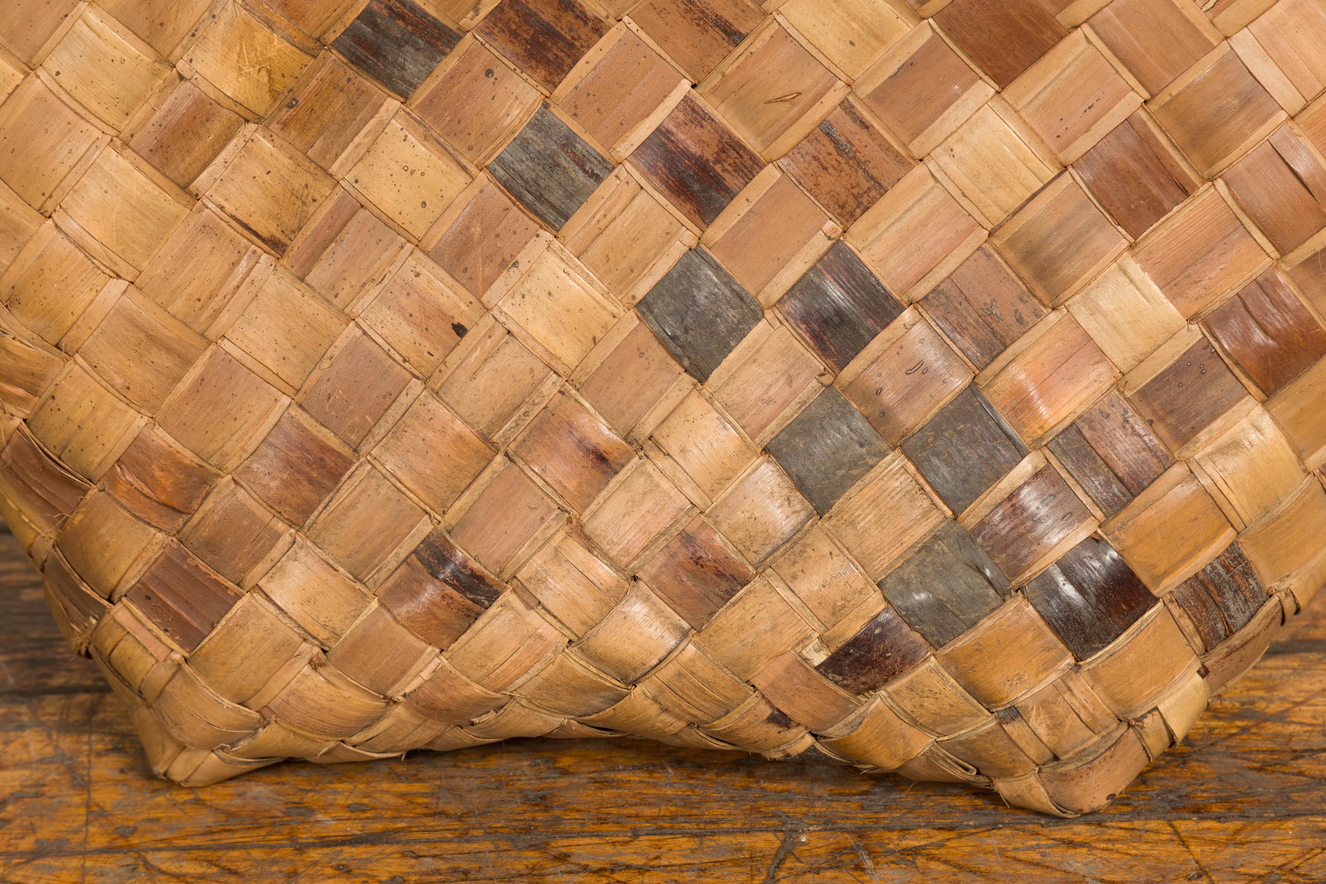 Natural Fiber Antique Rustic Hand Woven Karagumoy Filipino Two Toned Grain Basket For Sale