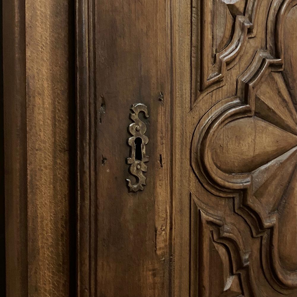 Antique Rustic Italian Piemontese Corner Cabinet For Sale 1