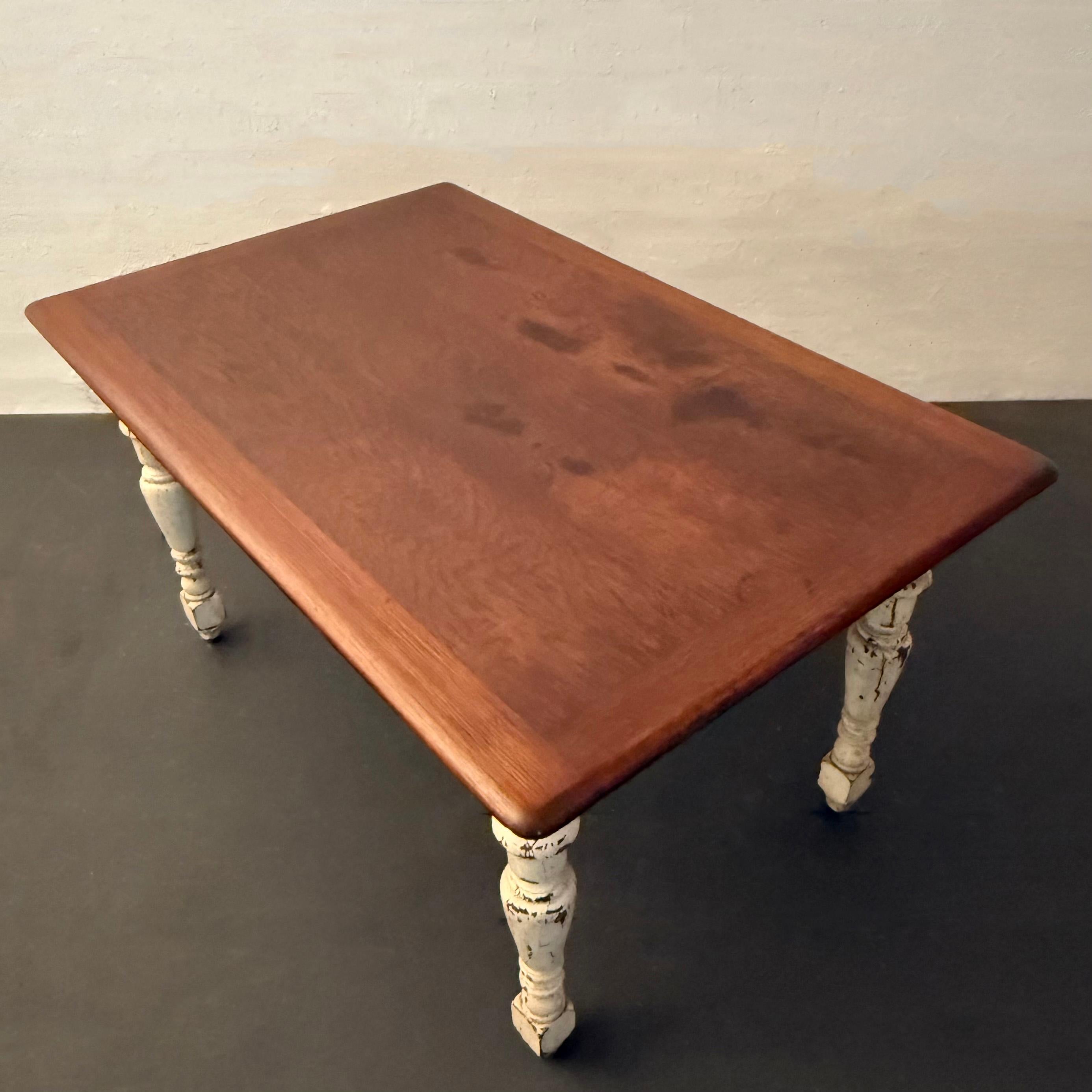 Antique Rustic Maple Farmhouse Dining Work Table In Good Condition For Sale In Brooklyn, NY