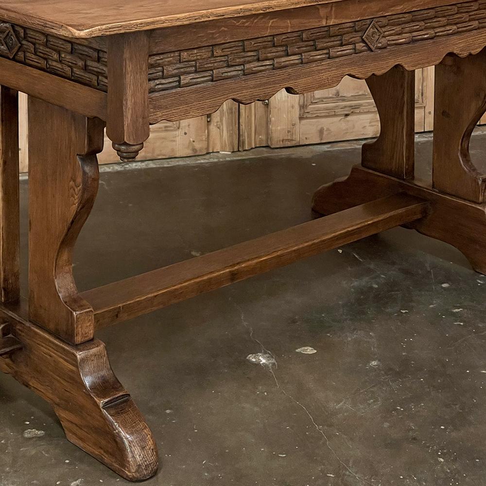 Antica scrivania rustica neogotica ~ Tavolo da scrittura in vendita 5