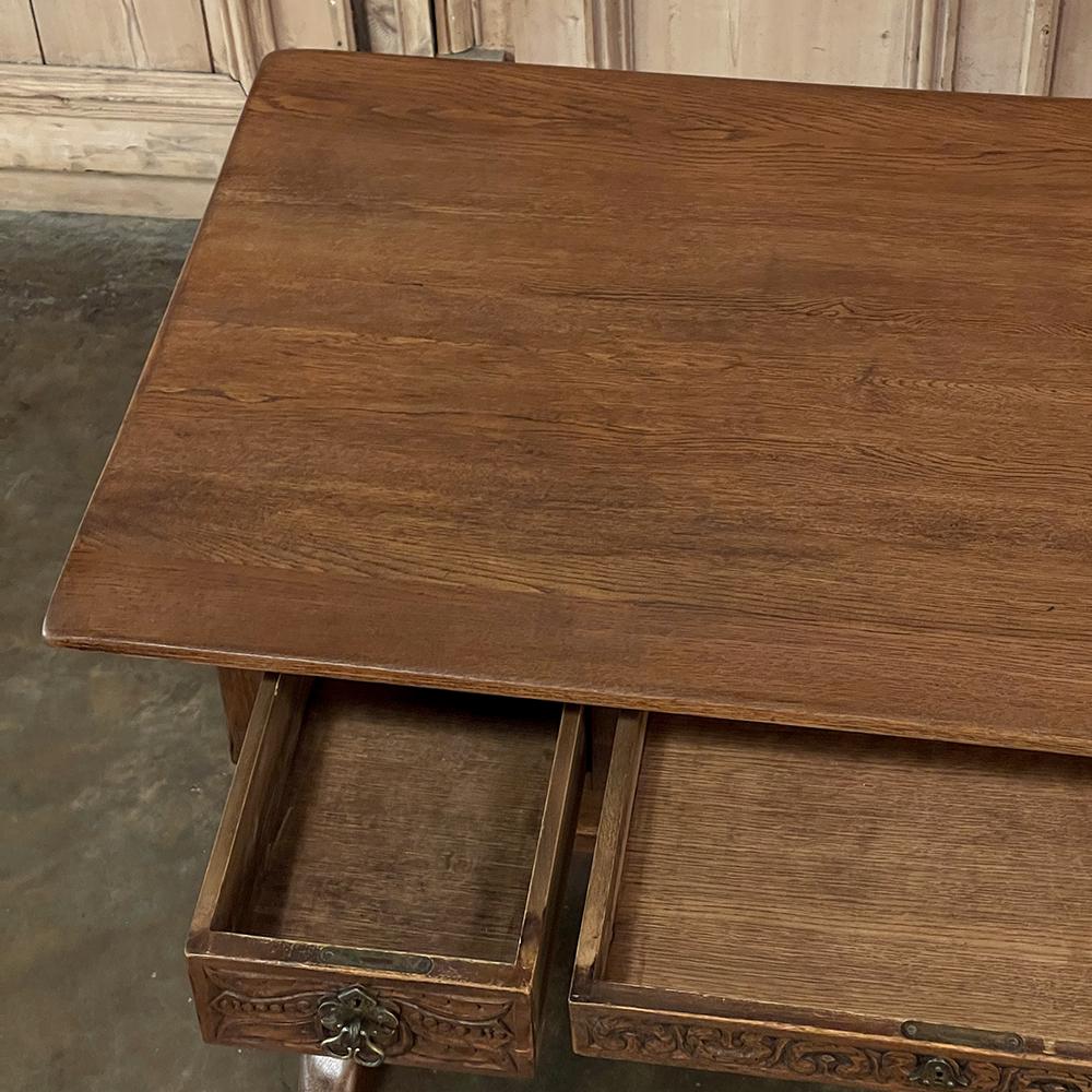 XX secolo Antica scrivania rustica neogotica ~ Tavolo da scrittura in vendita