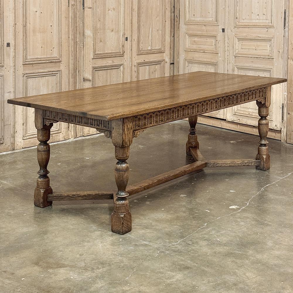 Table de salle à manger antique en chêne rustique en vente 3