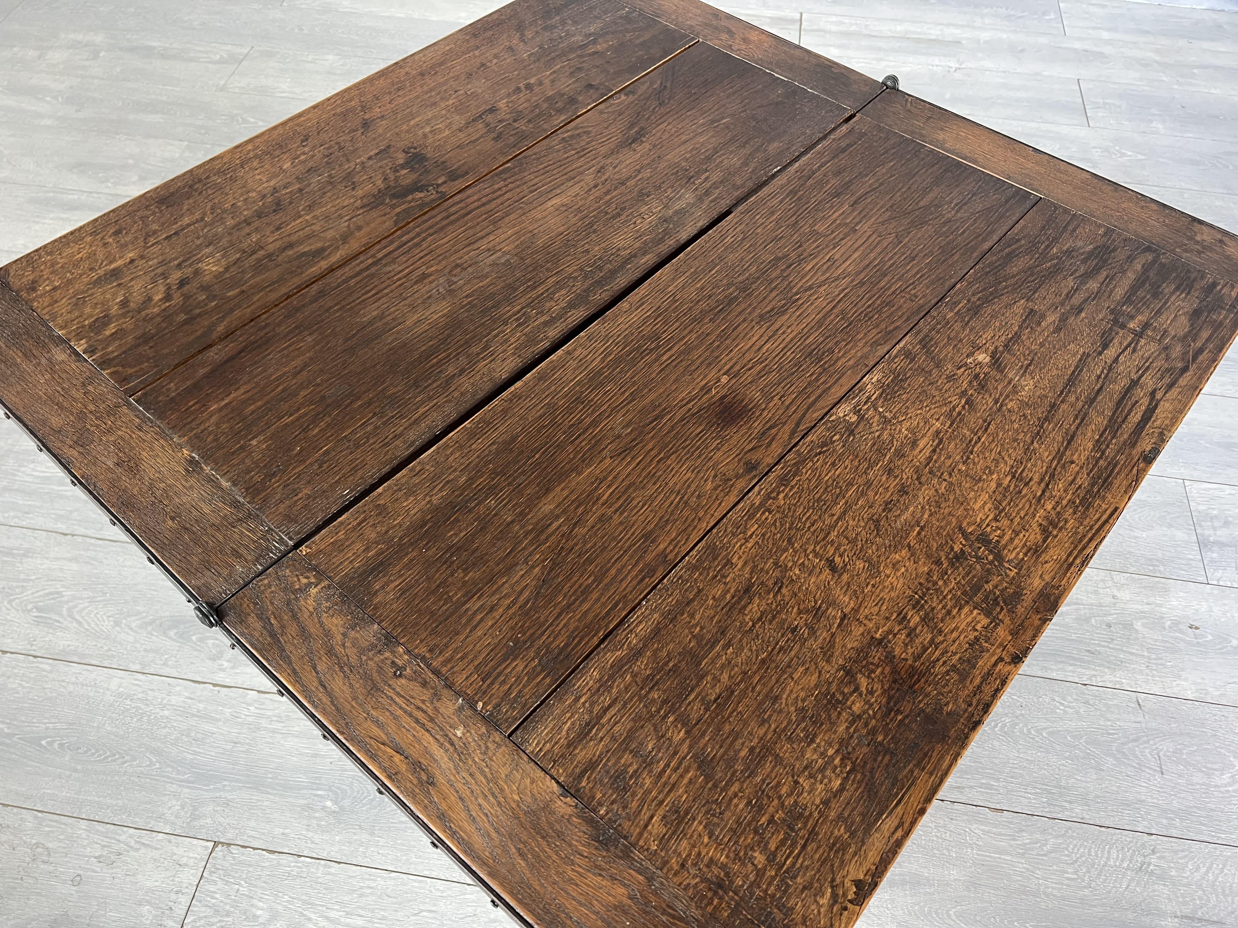 Antique Rustic Oak Extendable Coffee Side Table With Removable Top For Sale 2