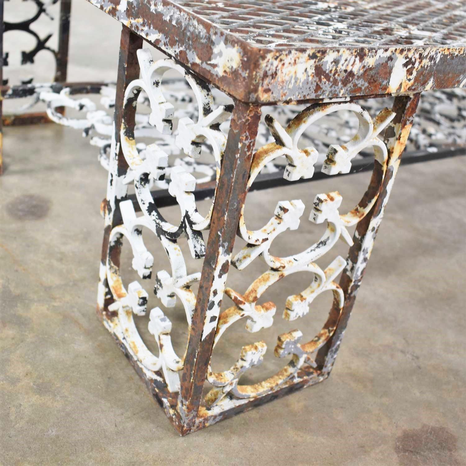 Antique Rustic Patinated Cast Iron Ornate Patio Garden Coffee Table Bench Daybed 5