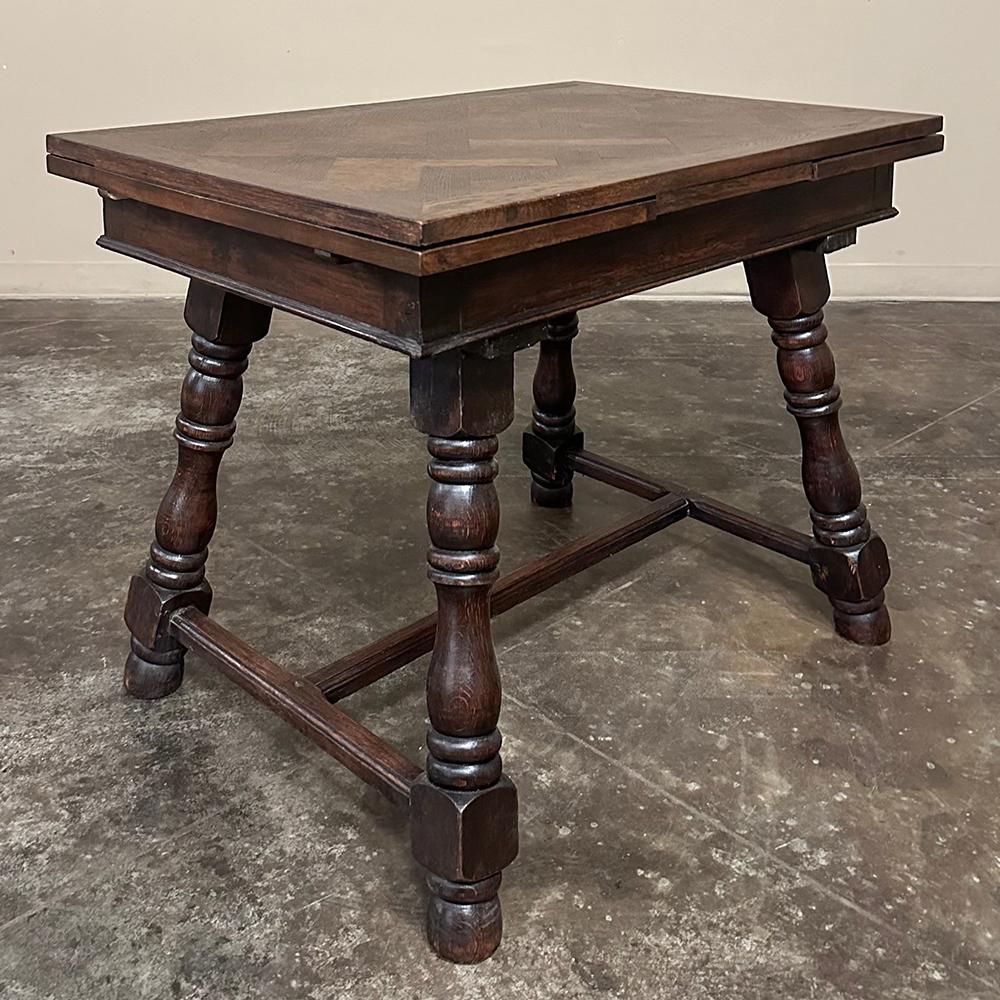 Antique Rustic Petite Draw Leaf Dining Table ~ Breakfast Table For Sale 1