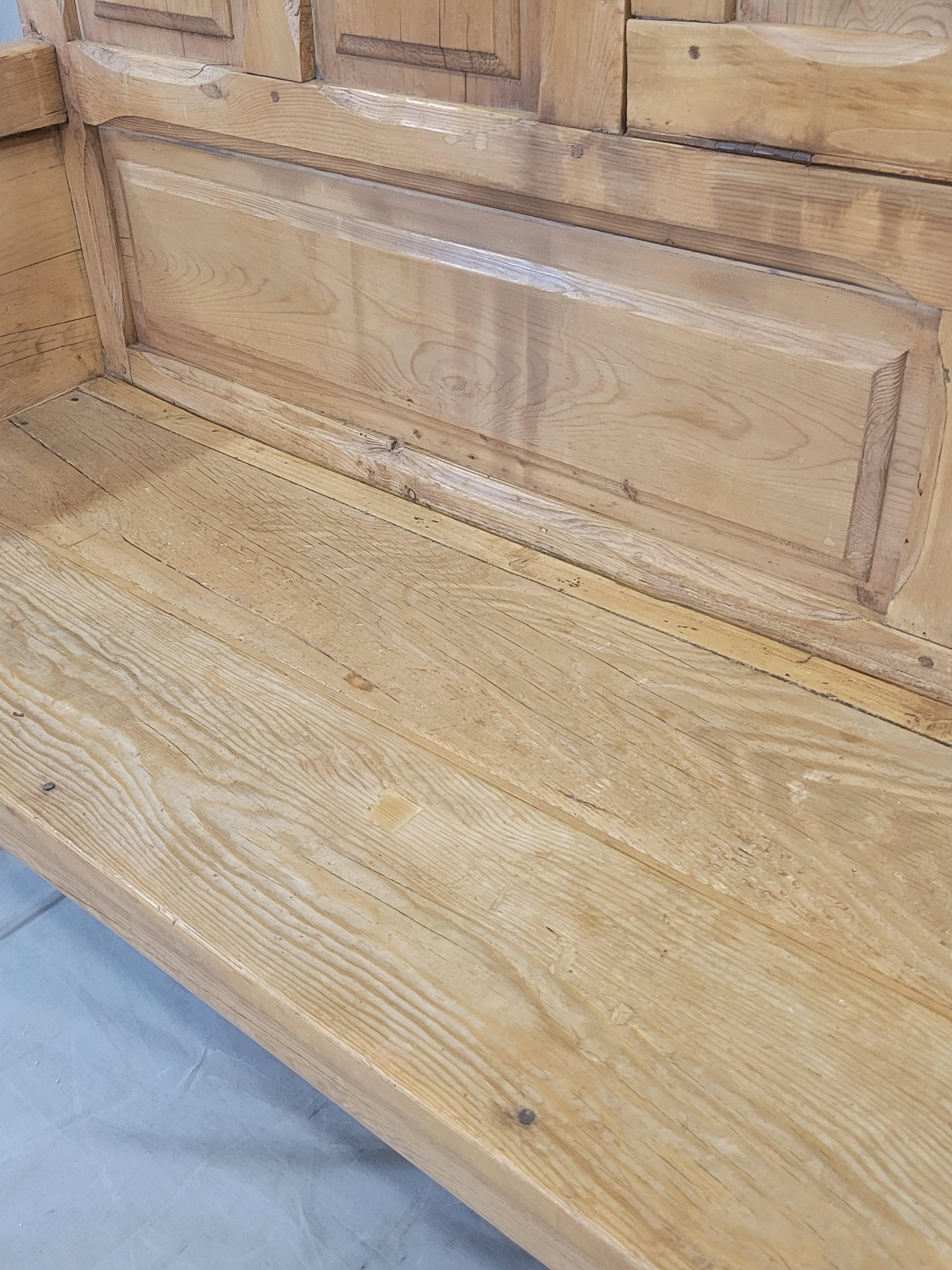 Antique Rustic Pine Long Settle Bench Banquette Seating With Cushion For Sale 2