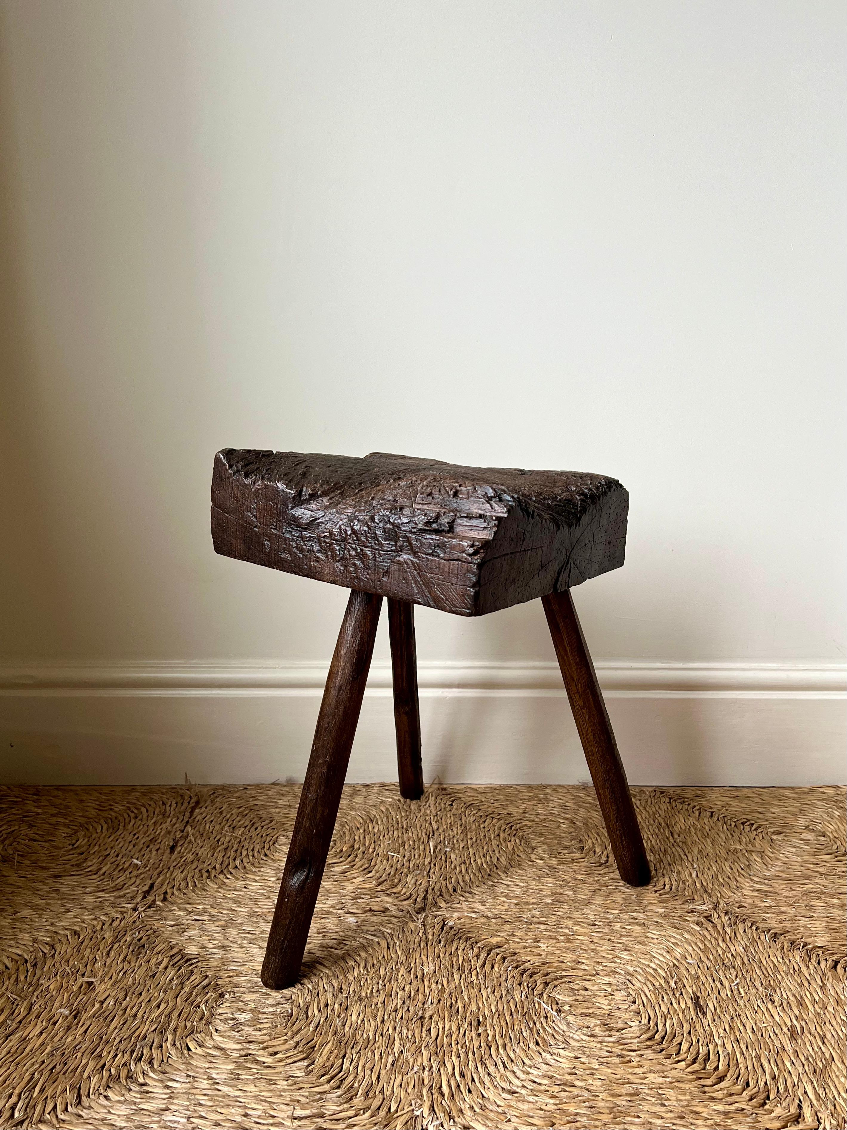 Antique rustic primitive elm thatcher's stool, England c.19th century 5