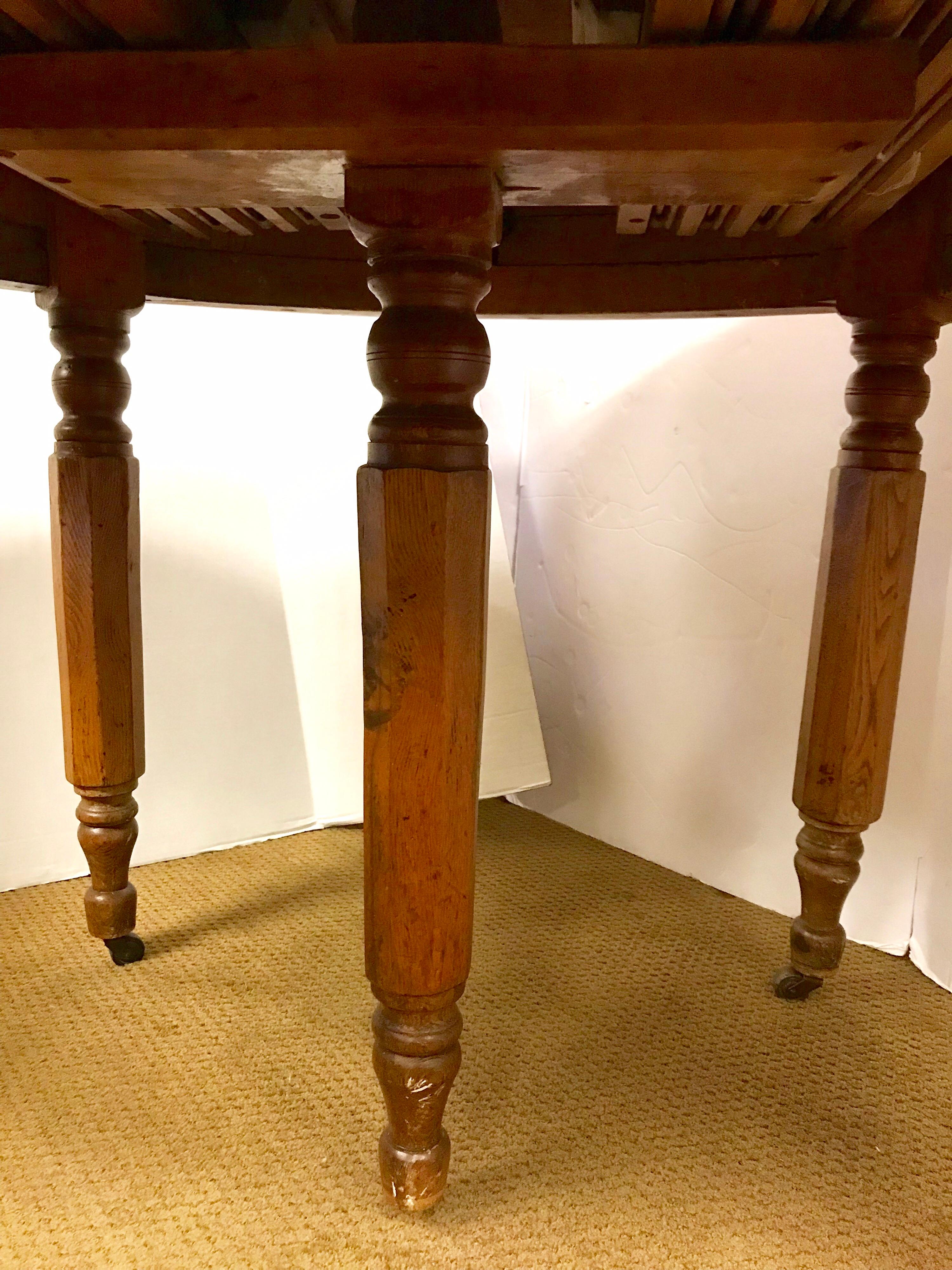 antique pine round dining table