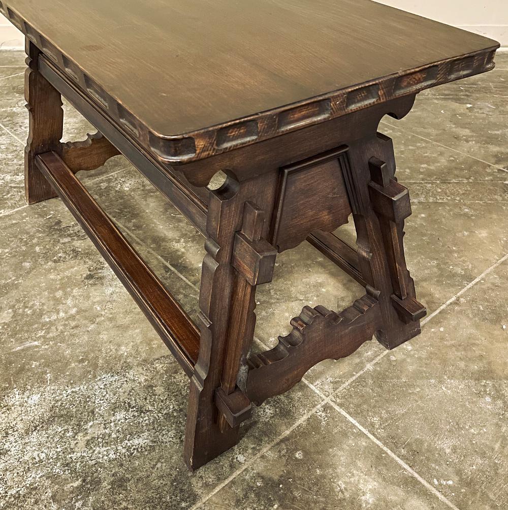 Table basse espagnole rustique ancienne et antique en vente 4