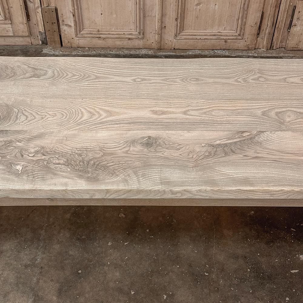 Sycomore Ancienne table de salle à manger rustique à tréteaux en sycomore rayé en vente