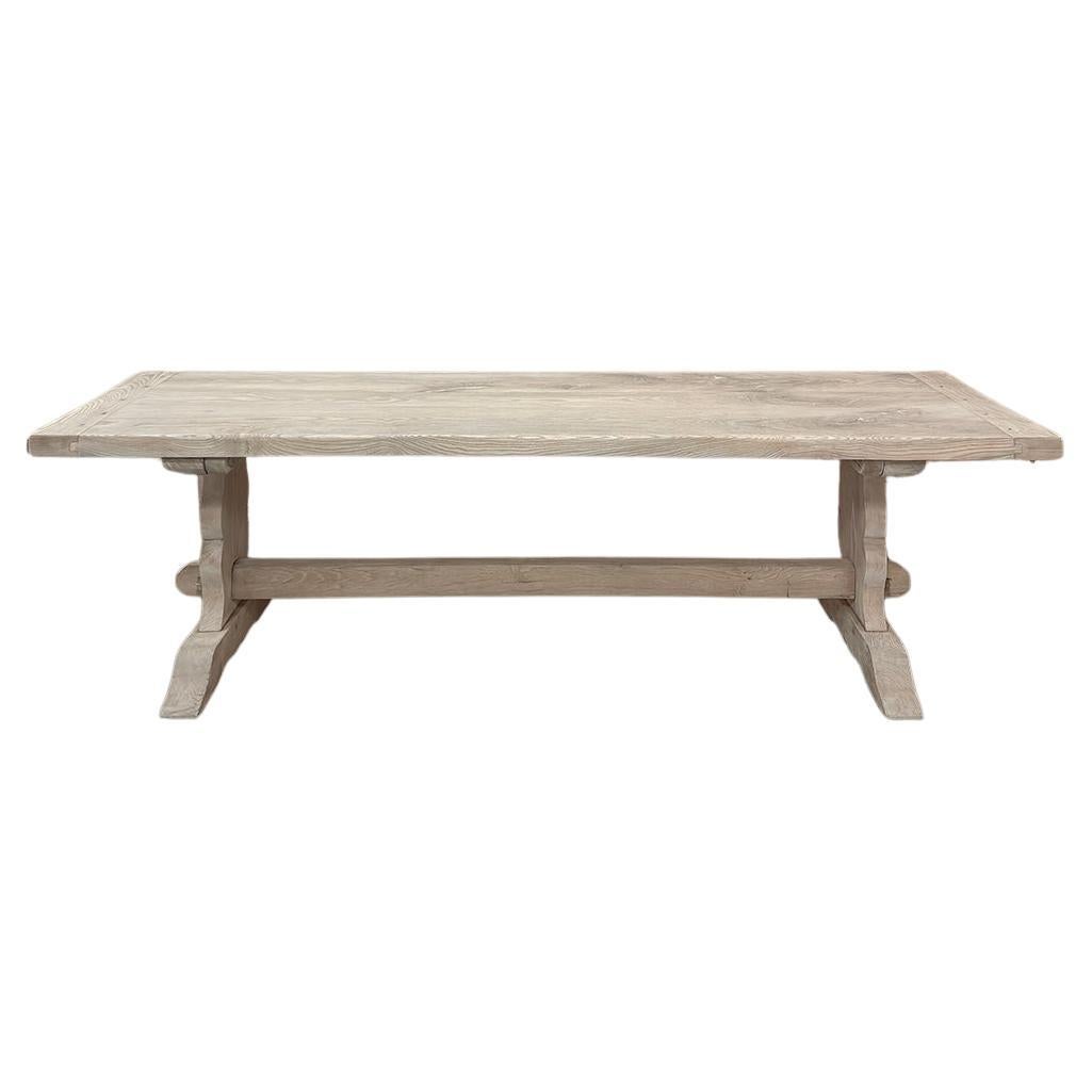 Ancienne table de salle à manger rustique à tréteaux en sycomore rayé