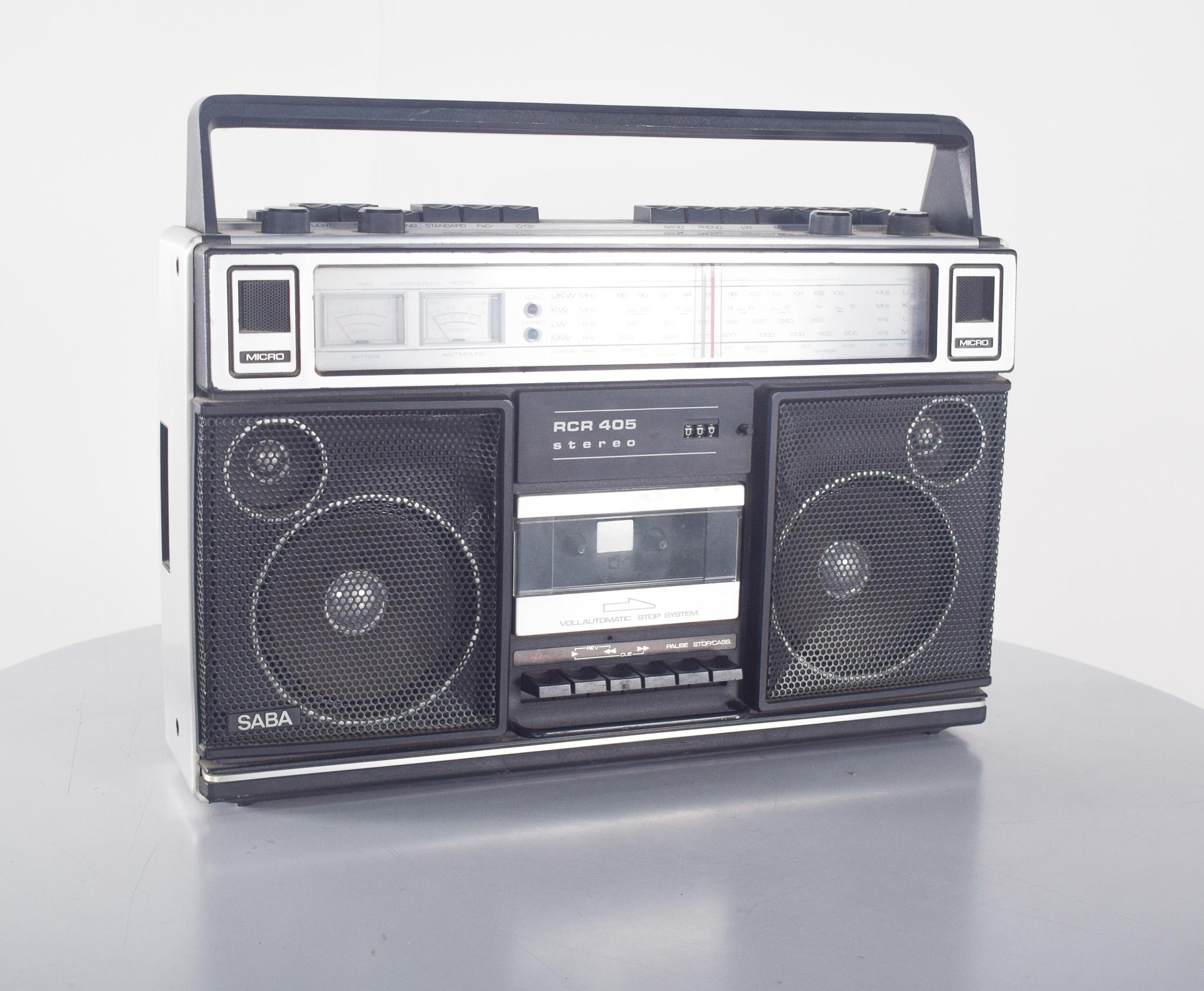 Mid-Century Modern Antiquités Radio à cassette portable SABA RCR 405 en vente