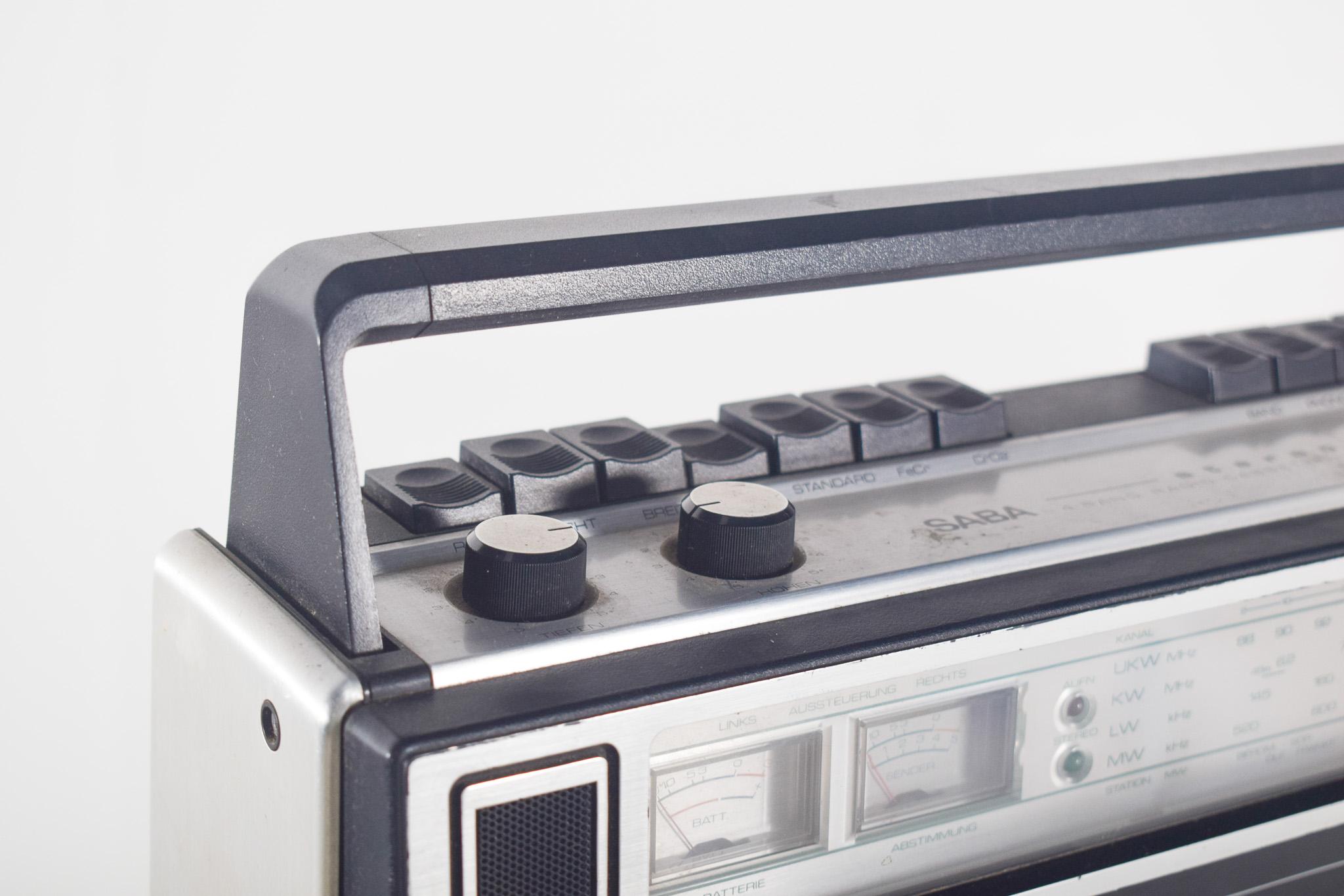 Allemand Antiquités Radio à cassette portable SABA RCR 405 en vente