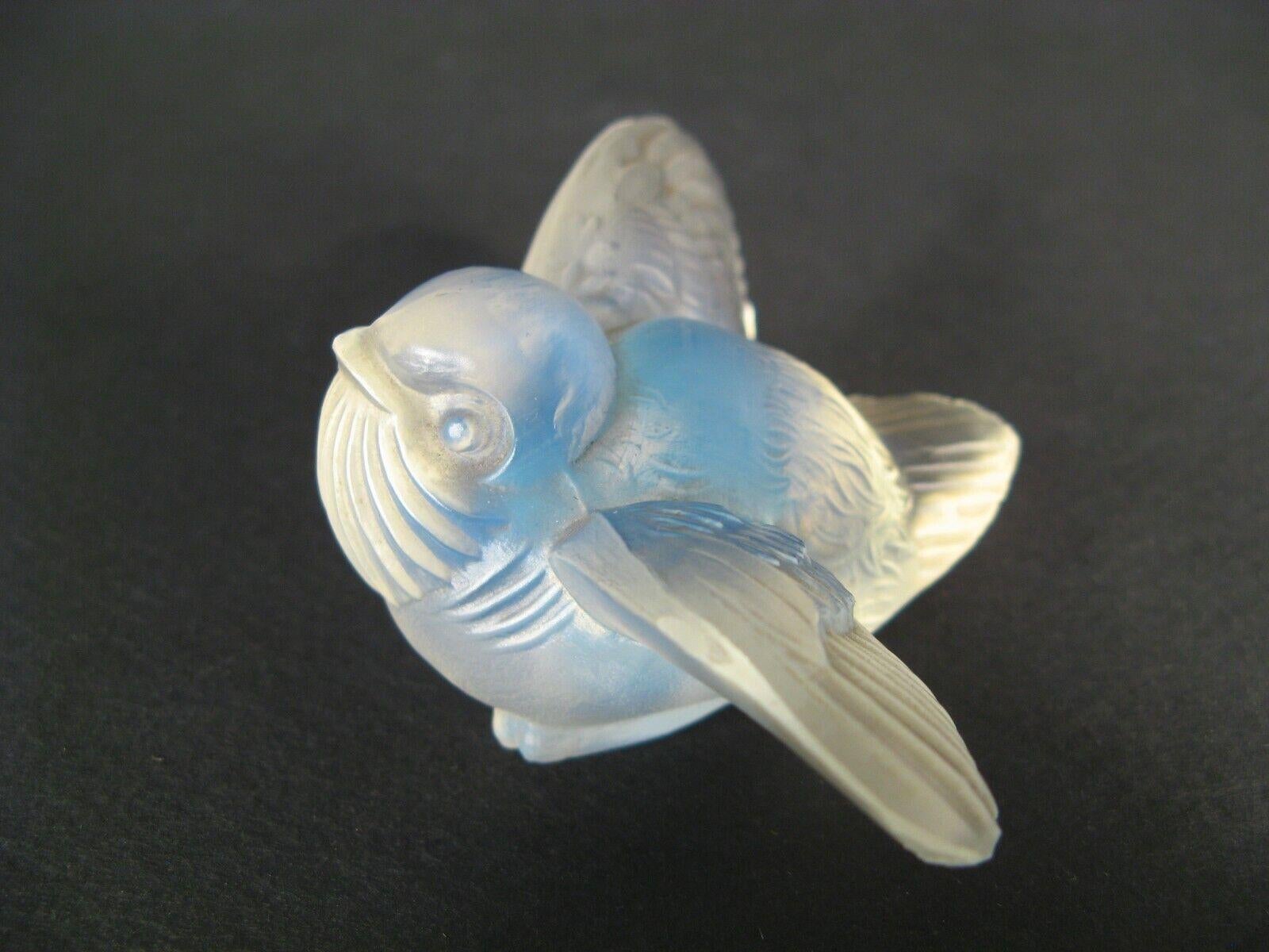 Antique Sabino France Opalescent Glass Figurine of a Bird - 1Y127 In Good Condition In Bordeaux, FR