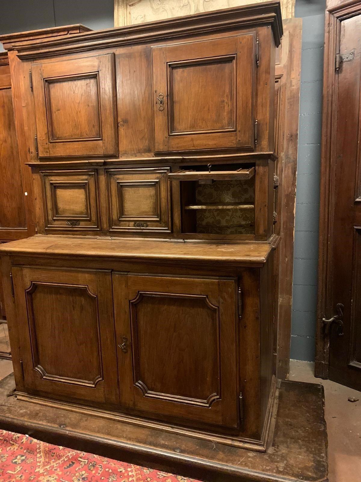 Antique Sacristy Cabinet in Walnut with Base, 18th Century, Italy For Sale 3