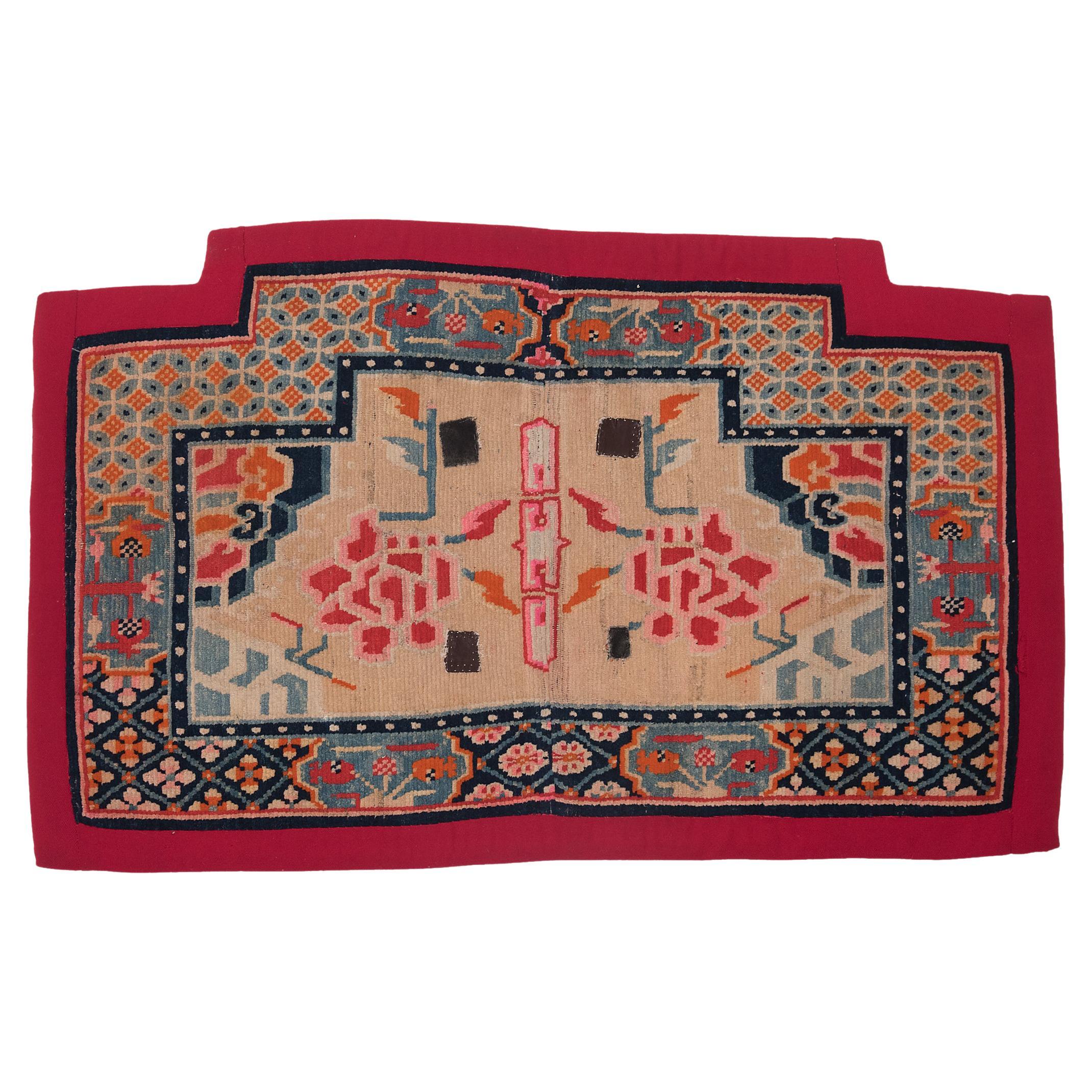 Alfombra antigua con peonías, c. 1920