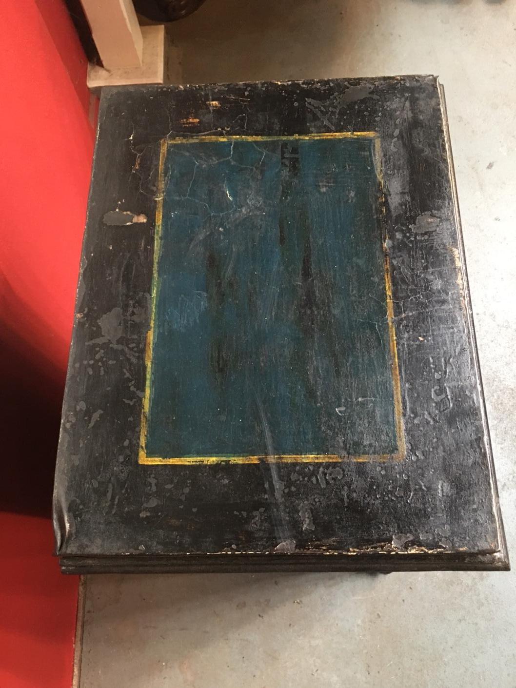 Antique Safe In Good Condition In Eindhoven, NL